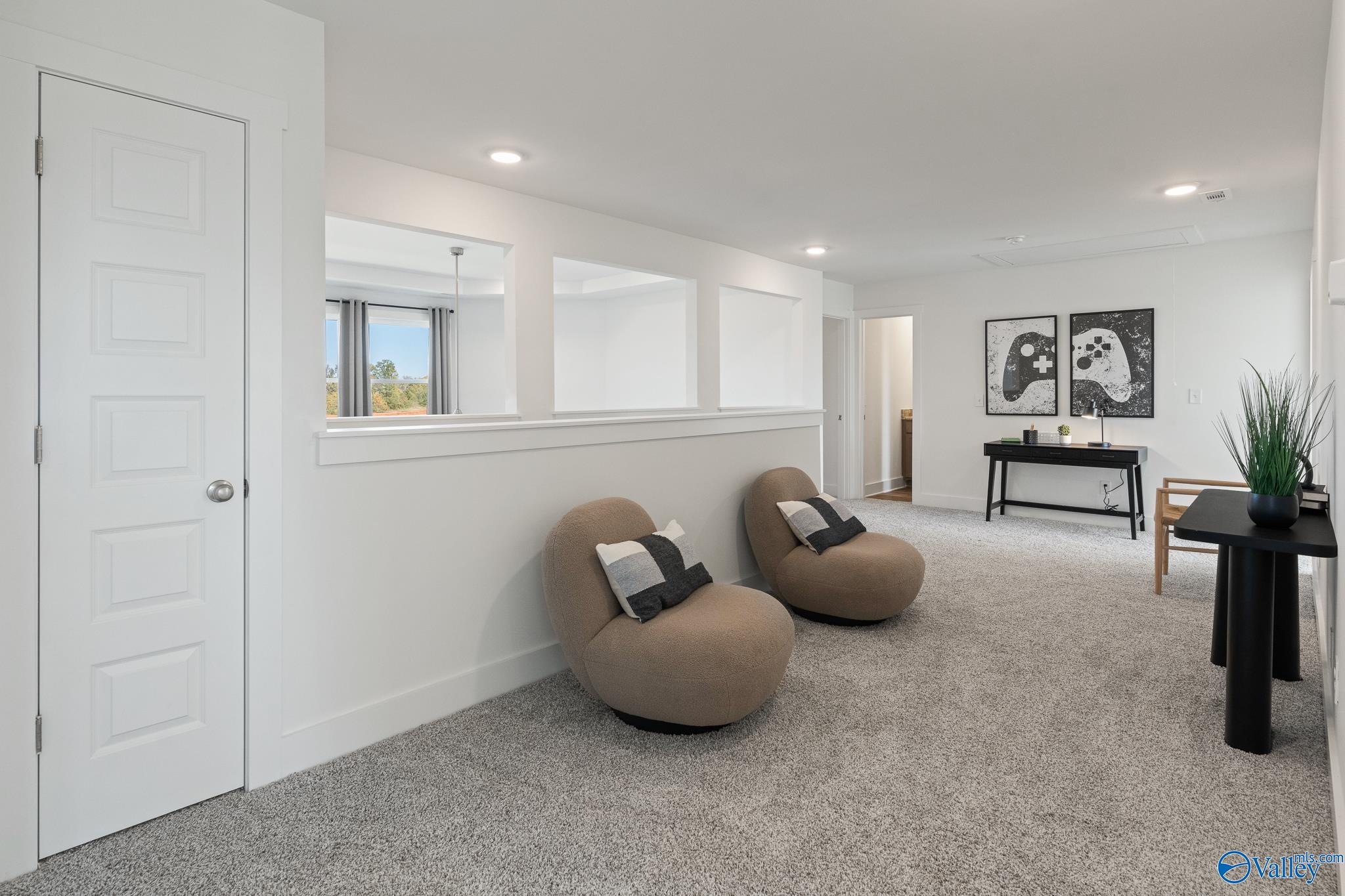 12445 NW Sun Ray Circle