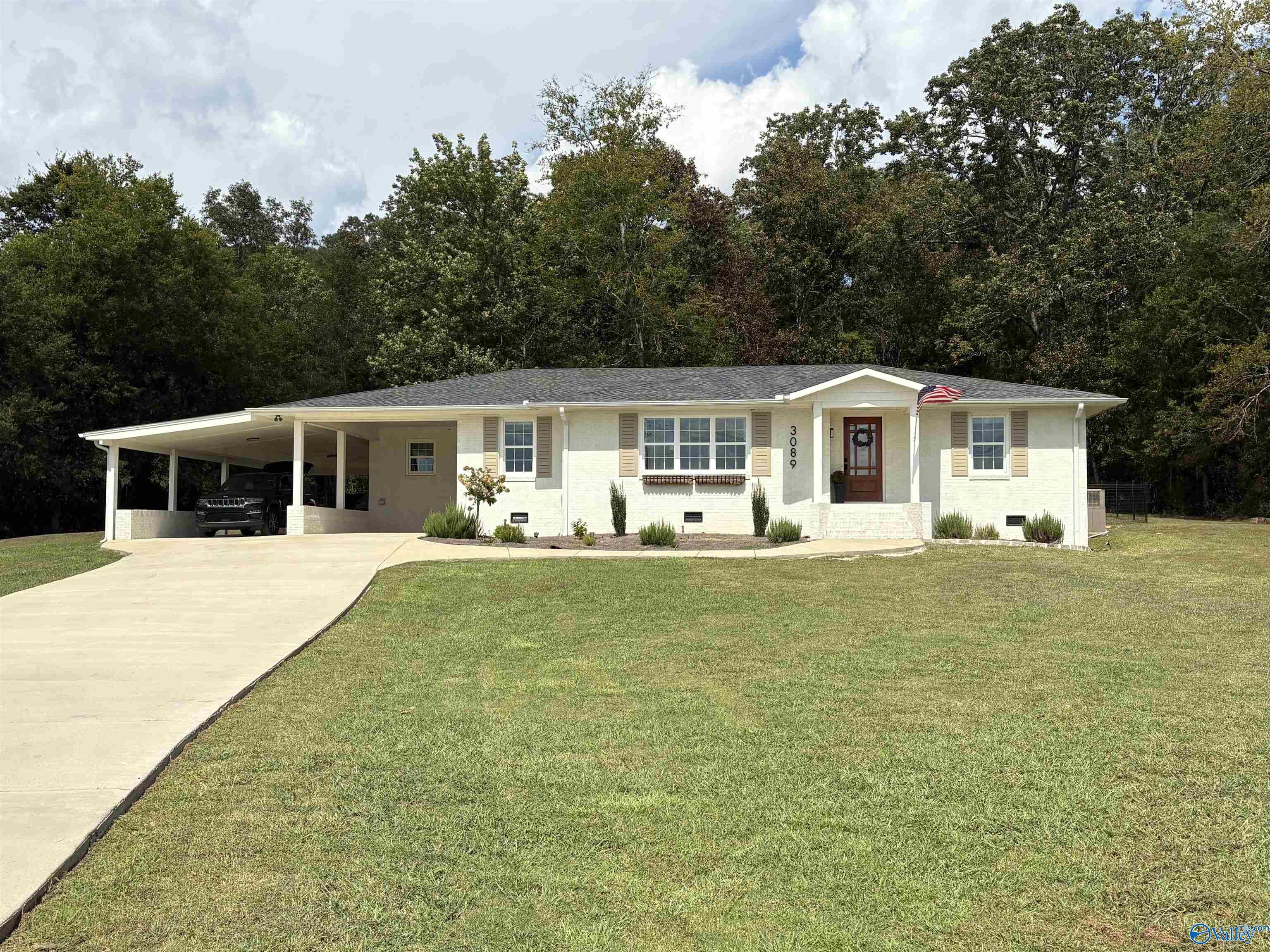 3089 Cherry Tree Road