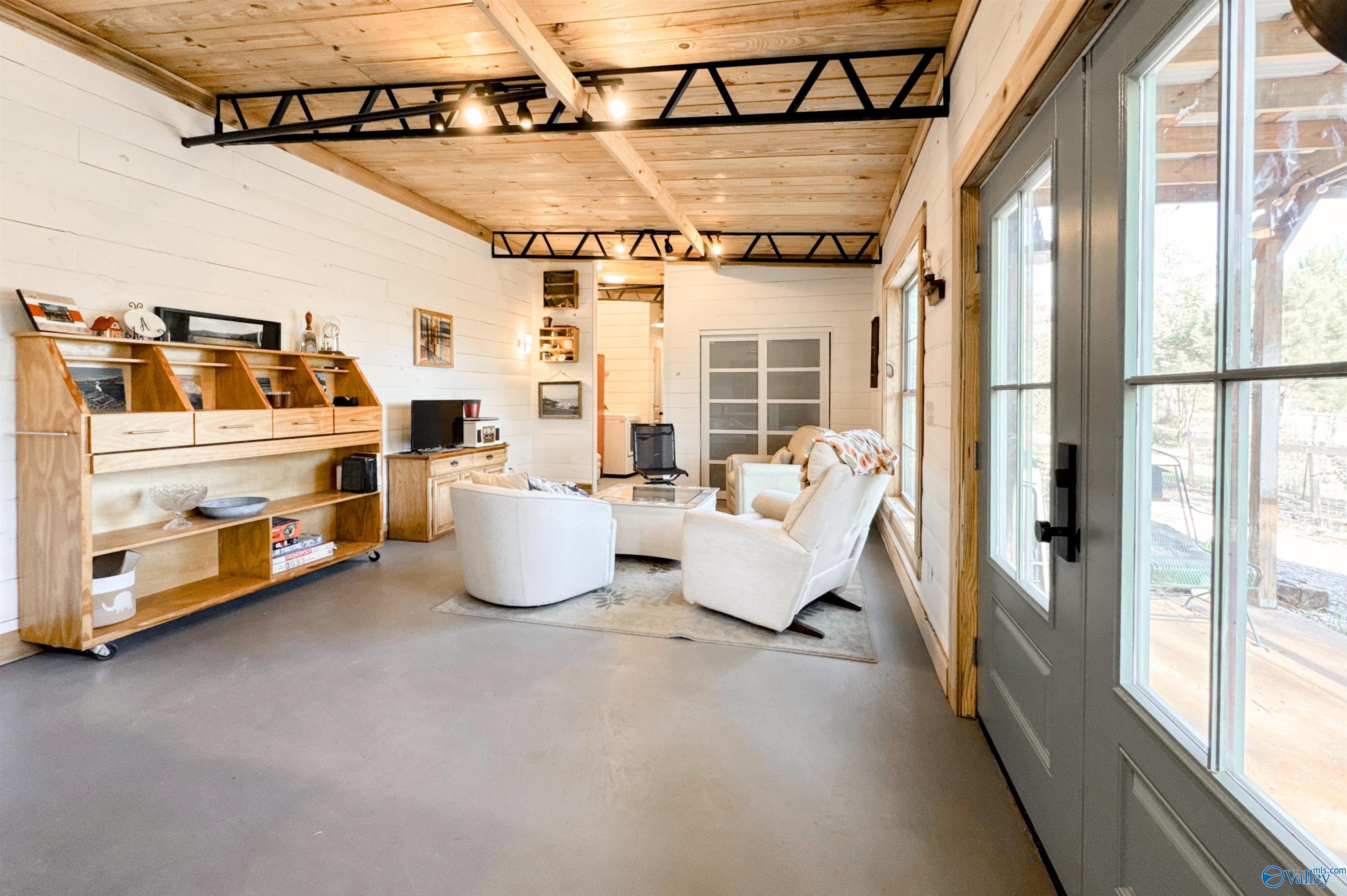 1230 Curry Chapel Road