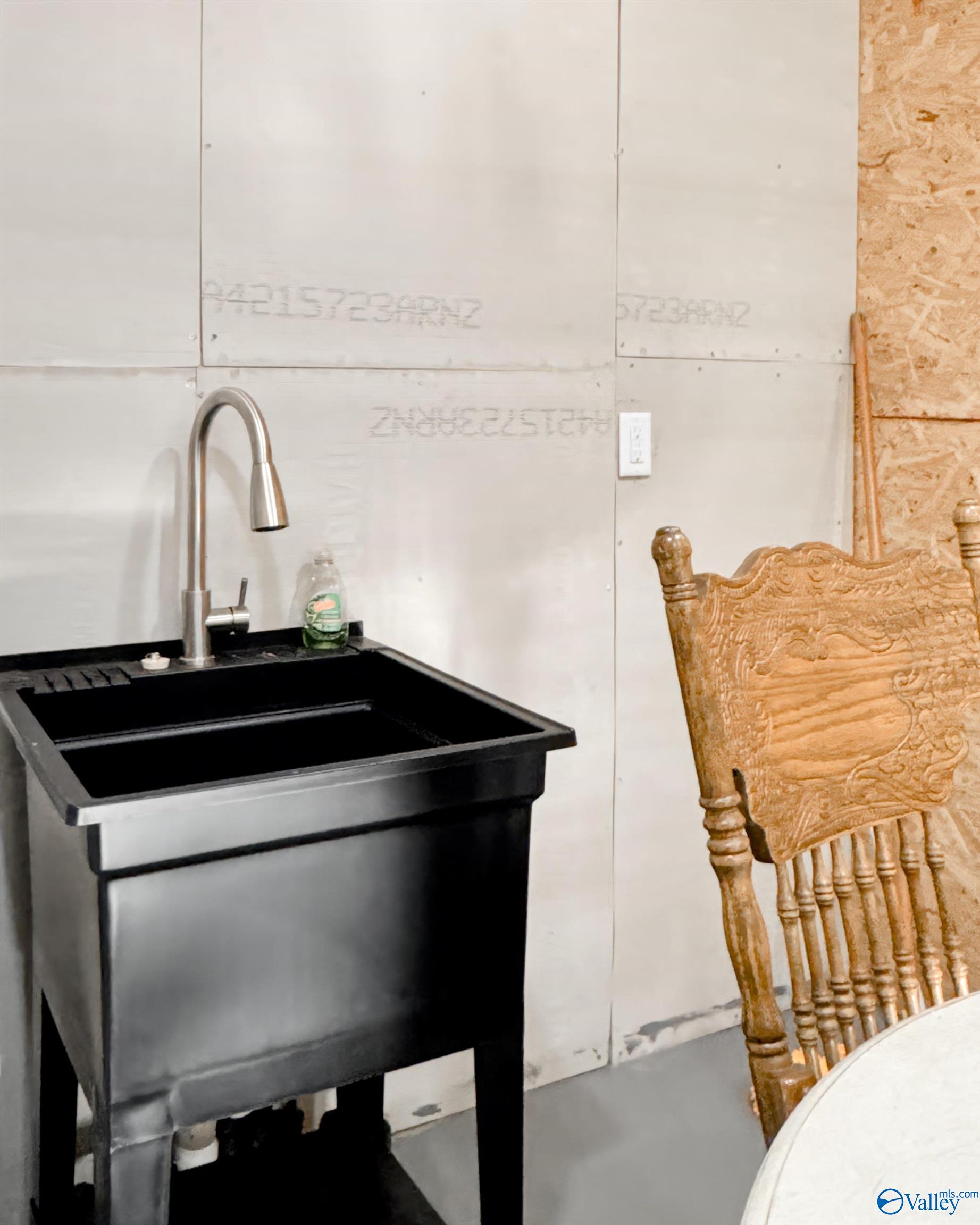 1230 Curry Chapel Road