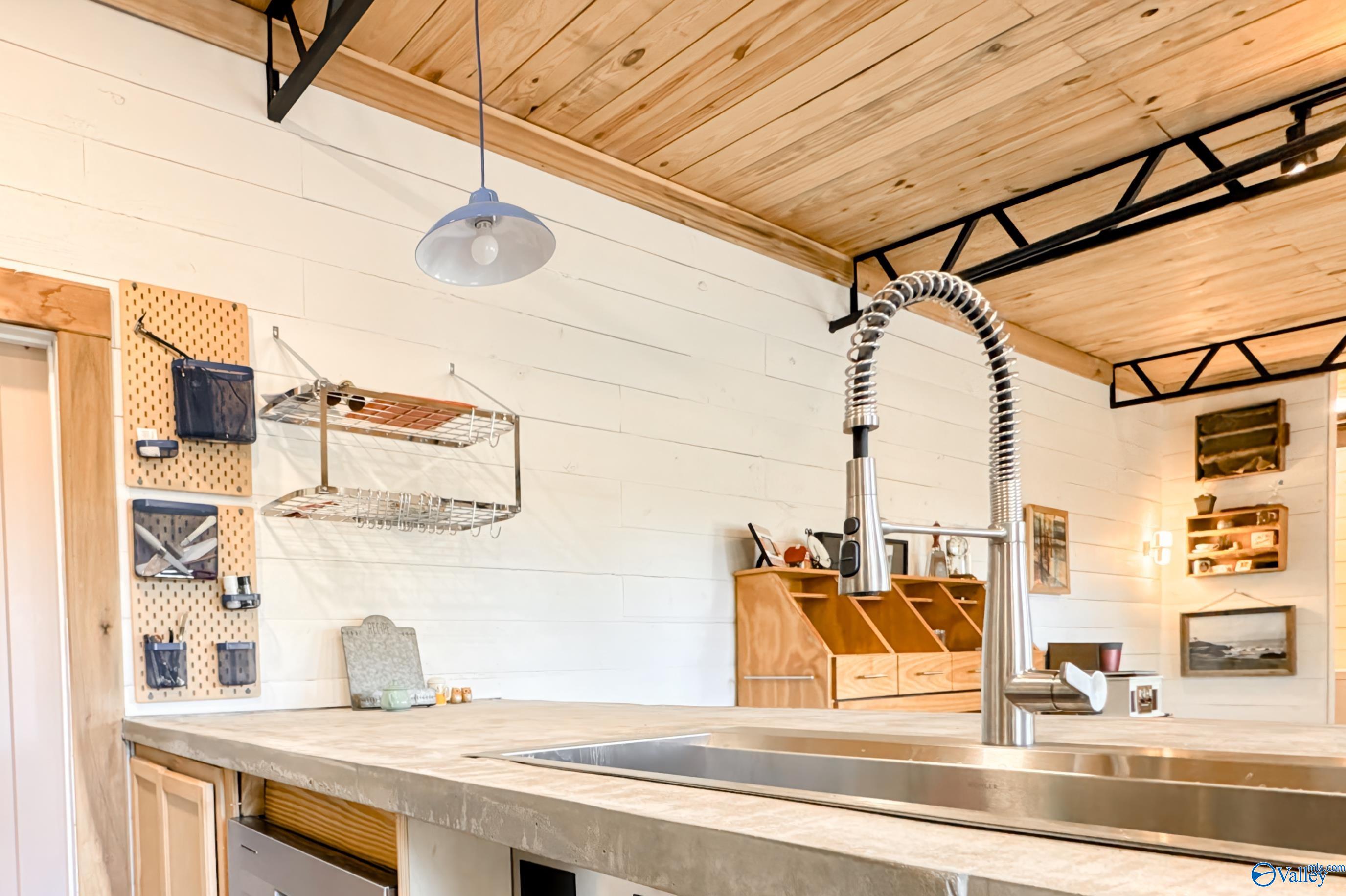 1230 Curry Chapel Road