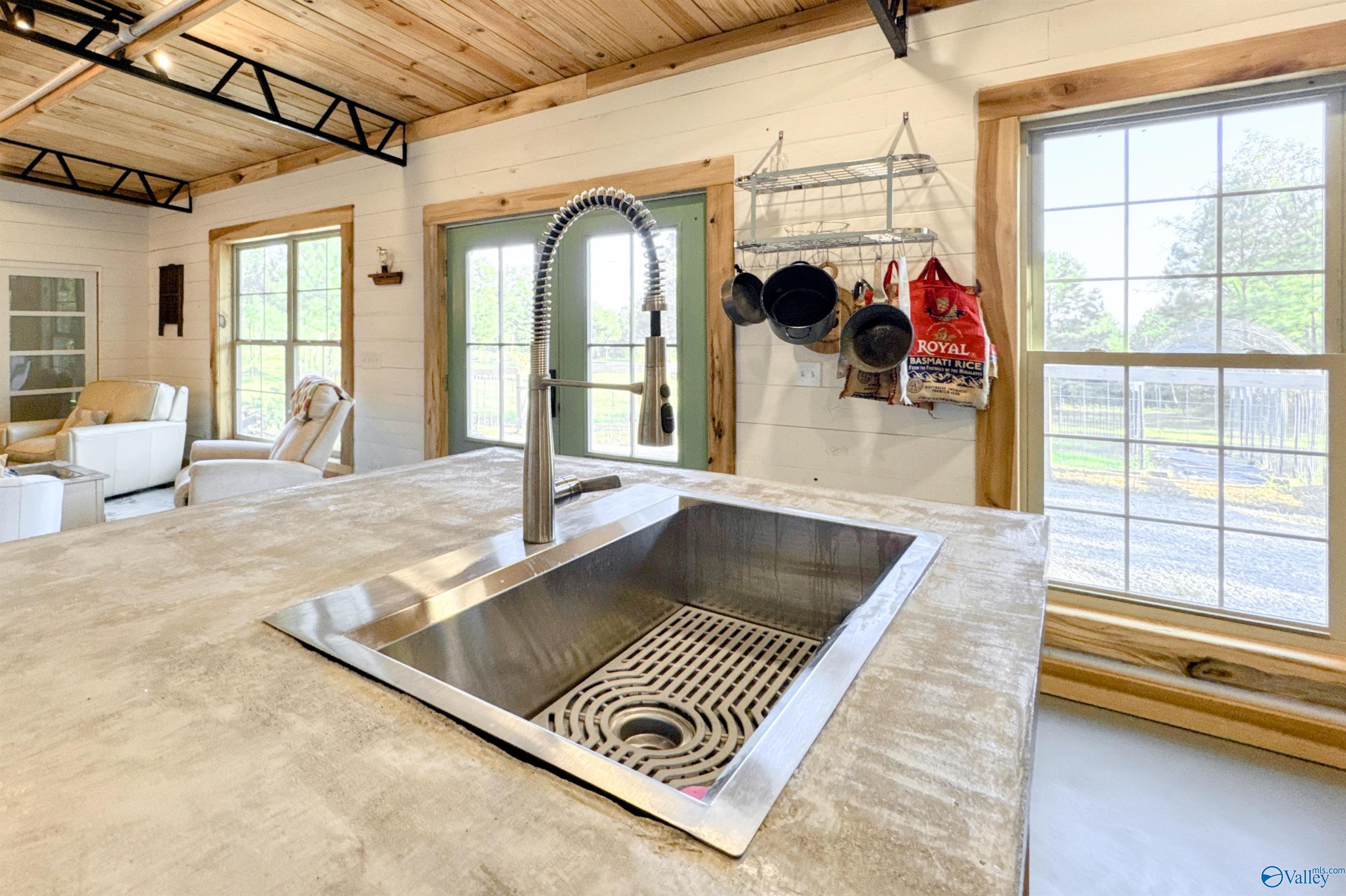 1230 Curry Chapel Road