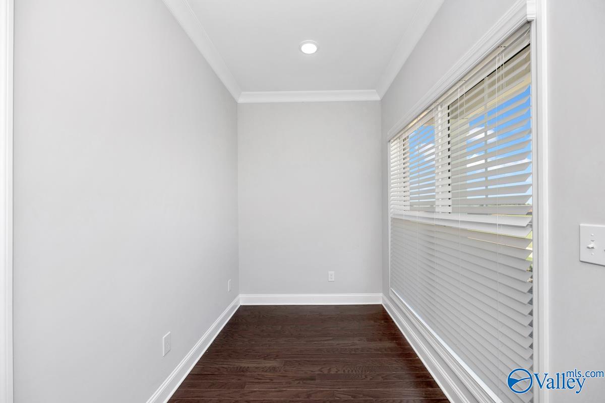 100 Atkinson Alley