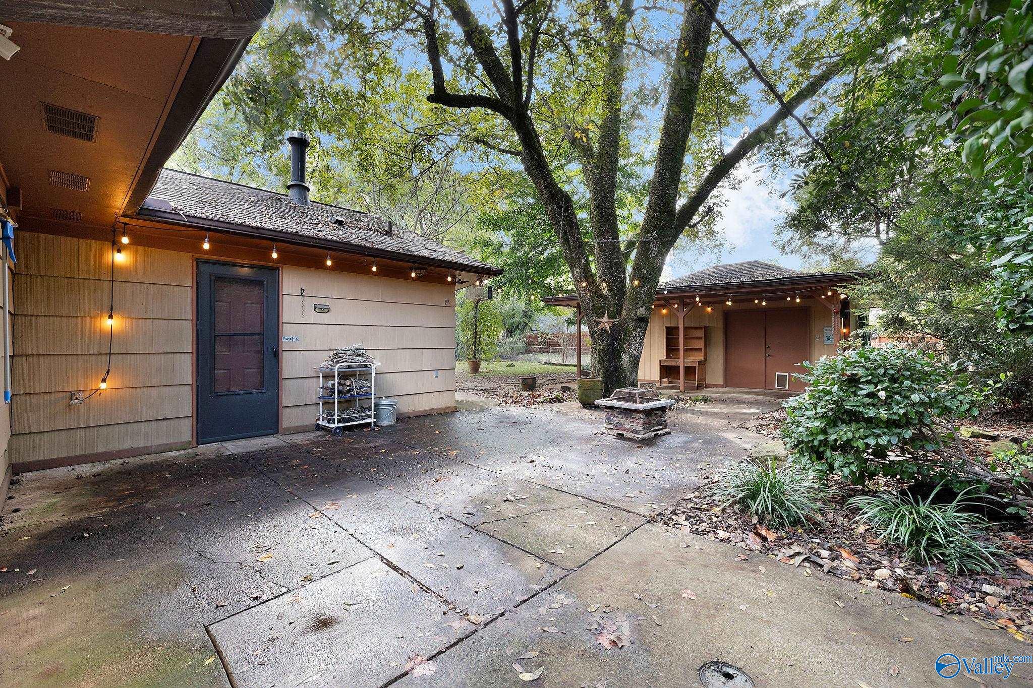 913 Woodall Lane NW