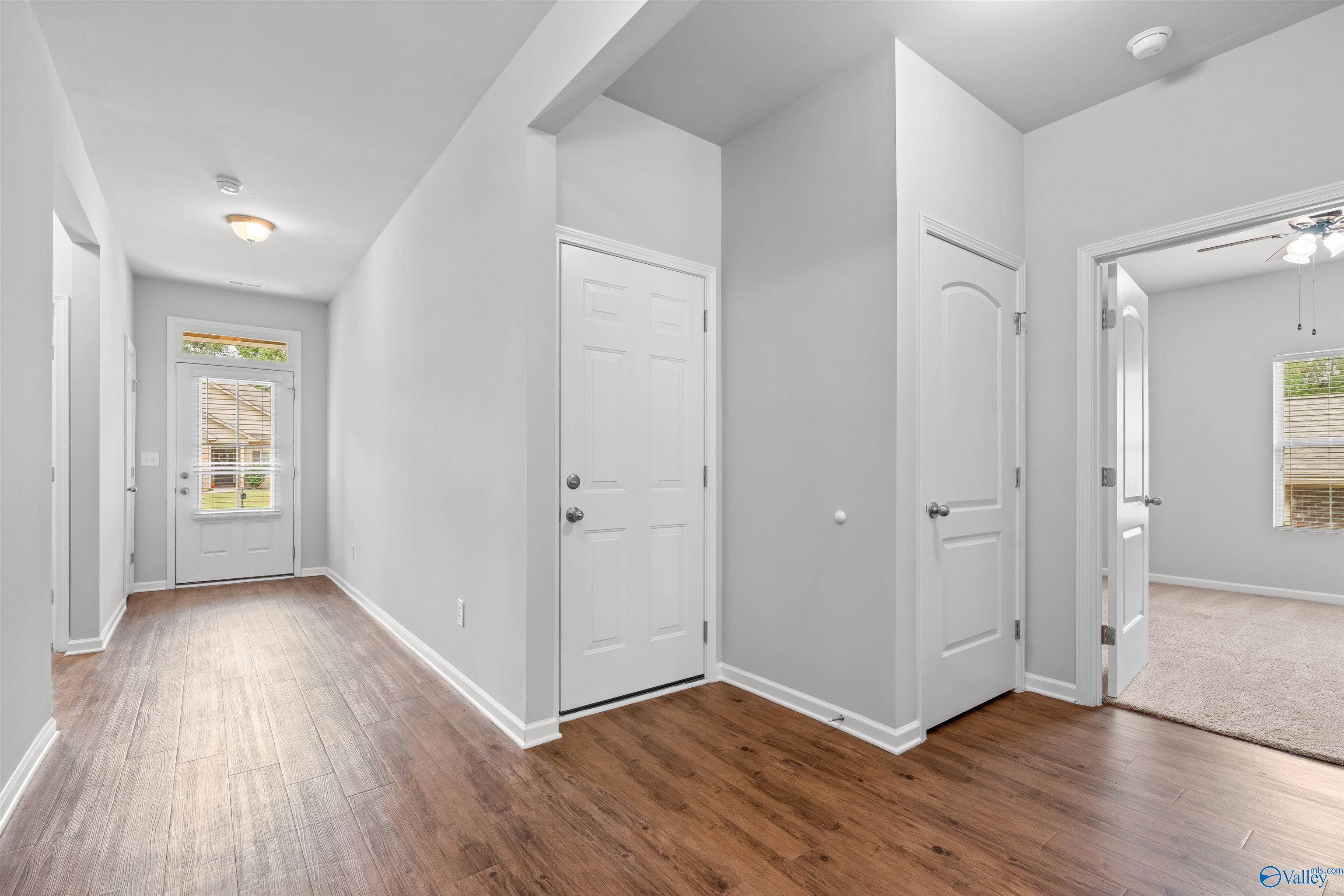 105 Oak Path Lane