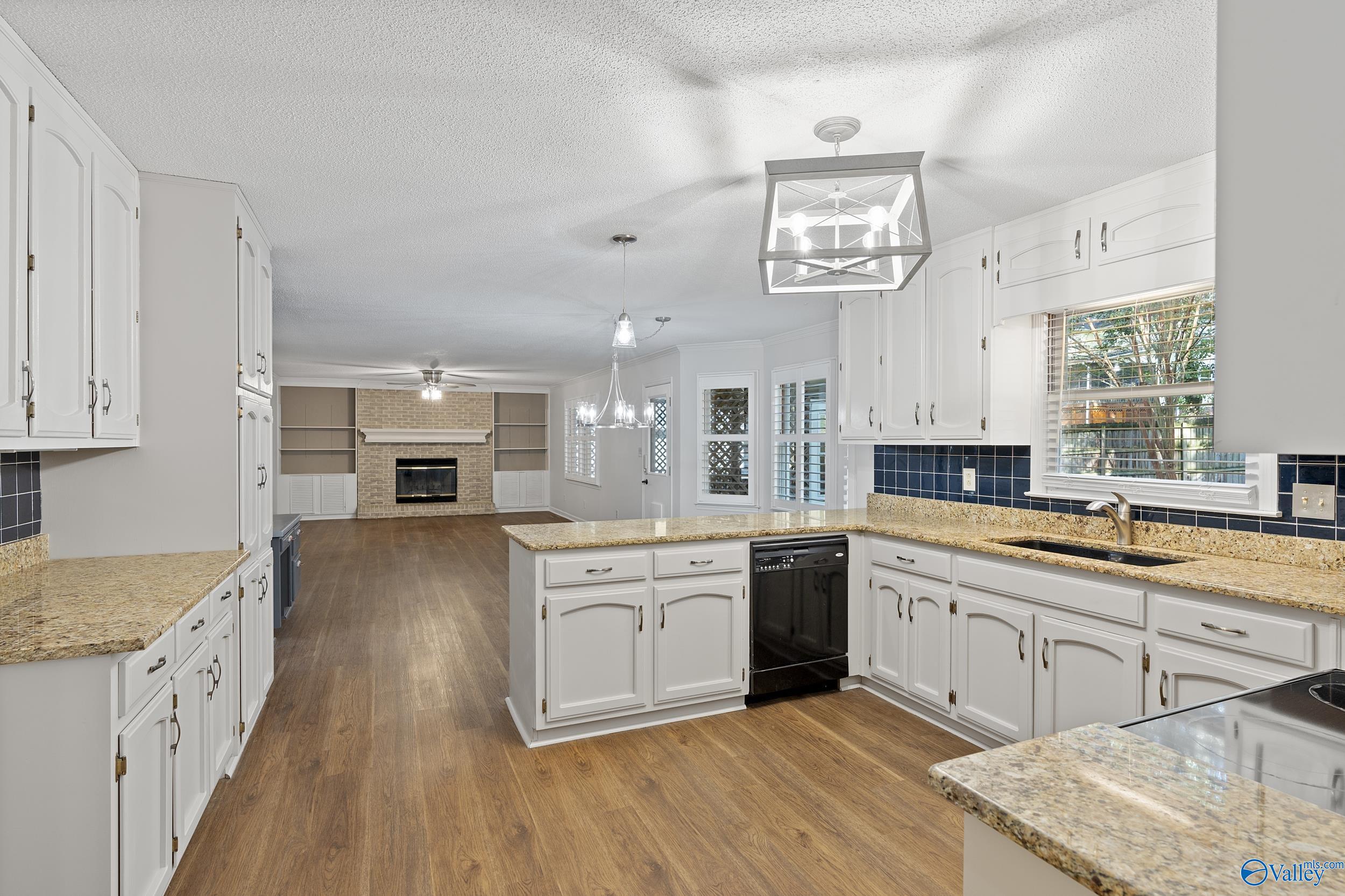 15009 Collier Drive SE