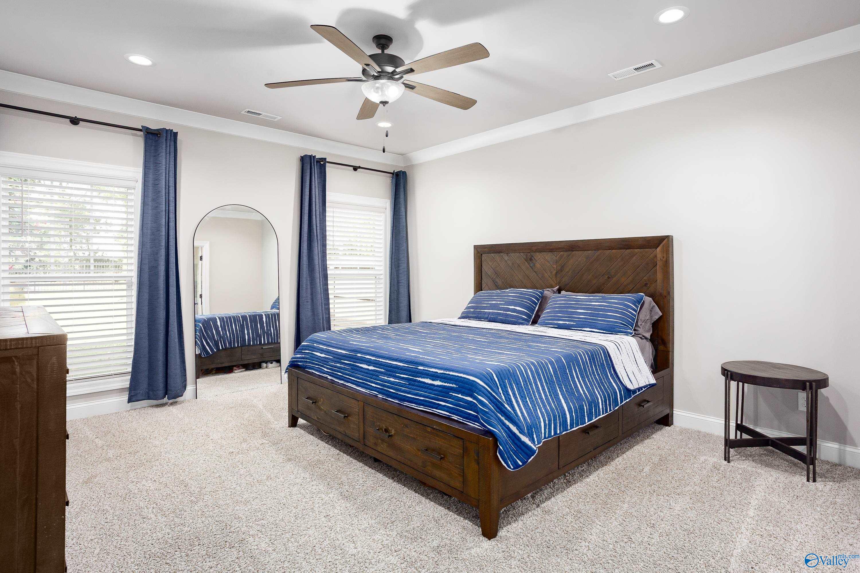 205 Oakland View Drive