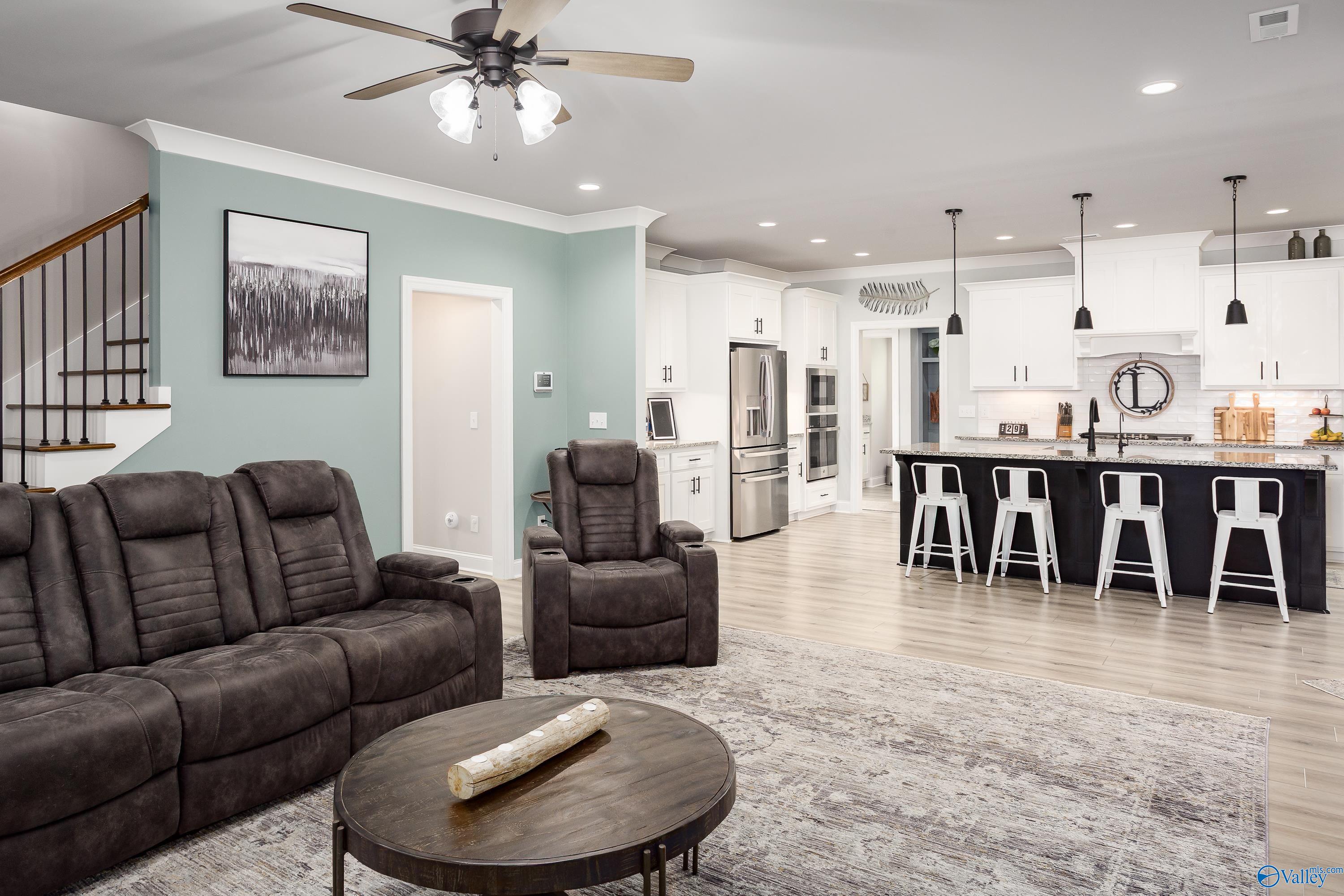 205 Oakland View Drive