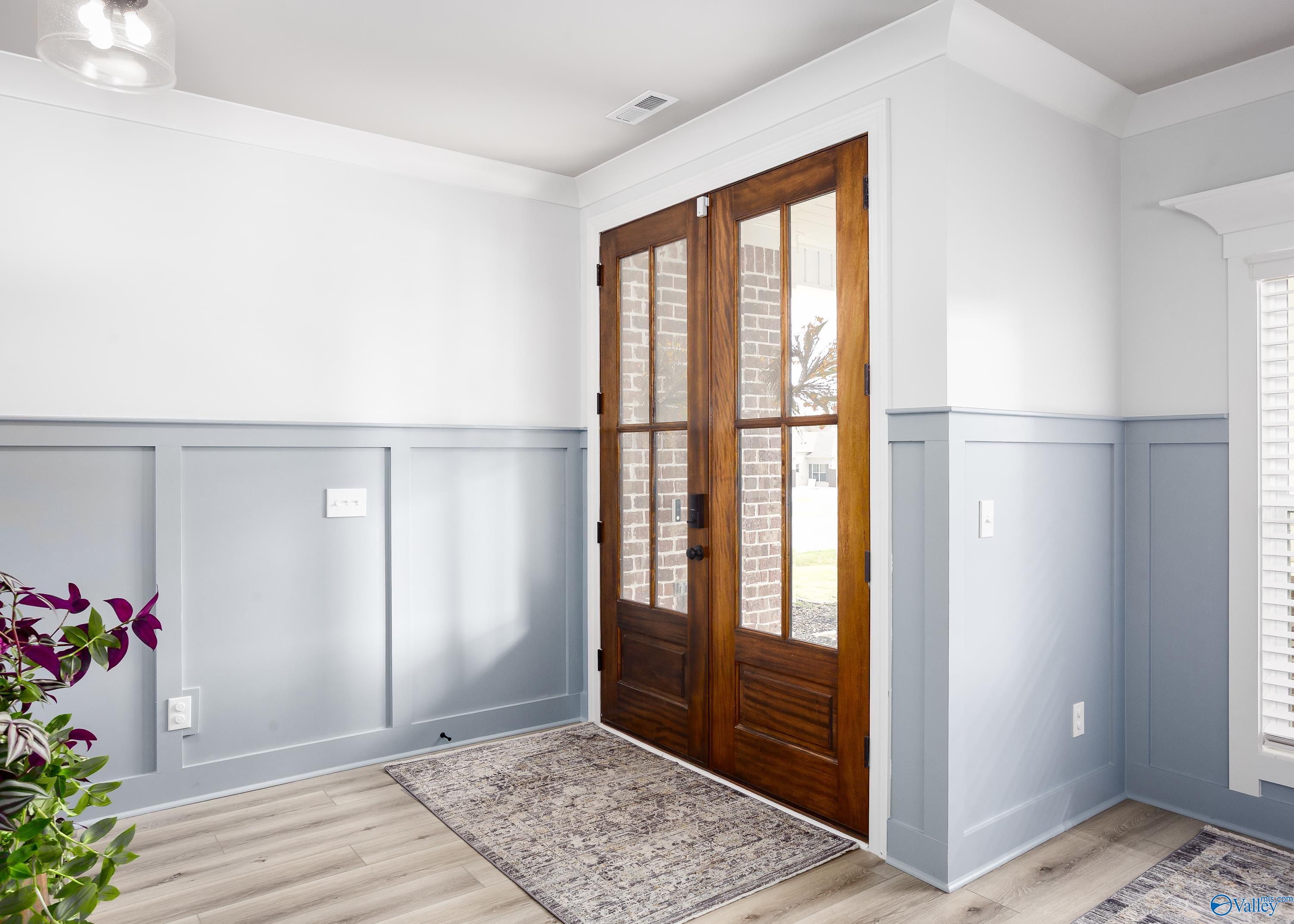 205 Oakland View Drive