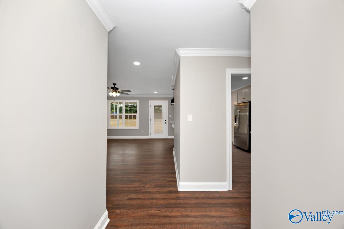 27039 North Wales Road