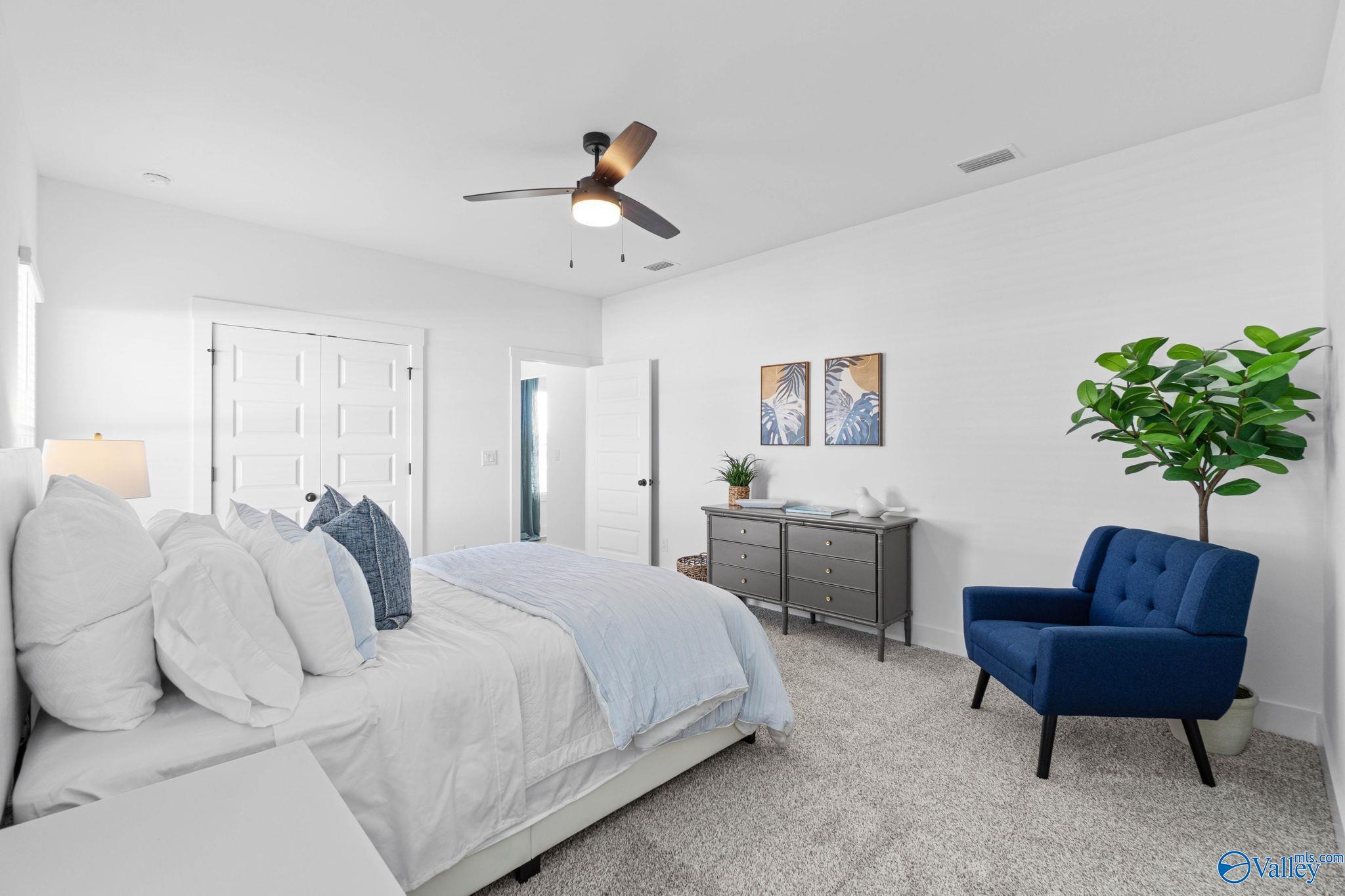 13695 Continental Road