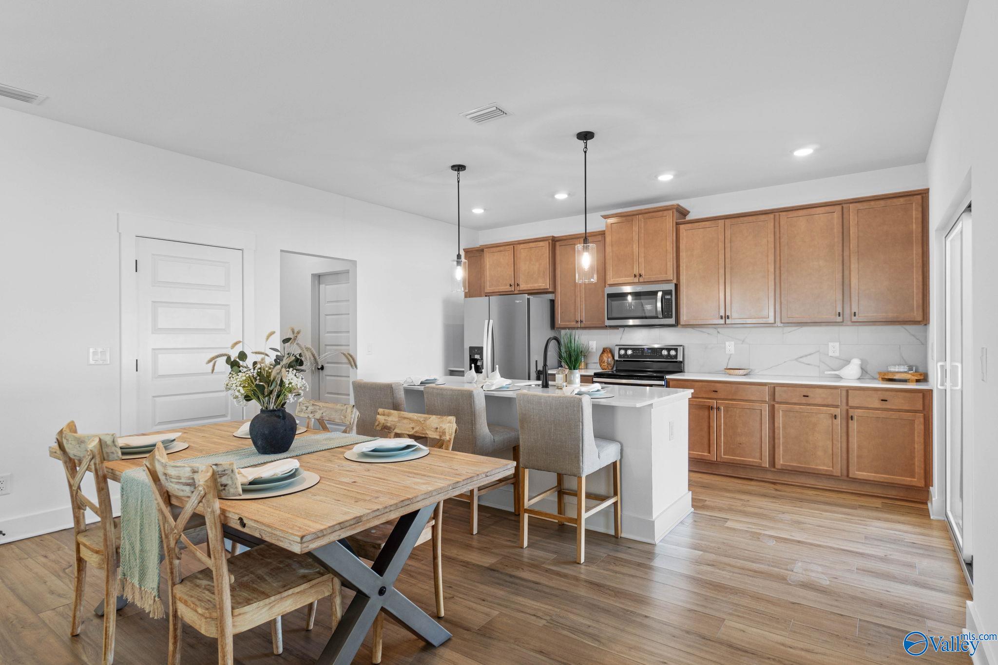 13695 Continental Road