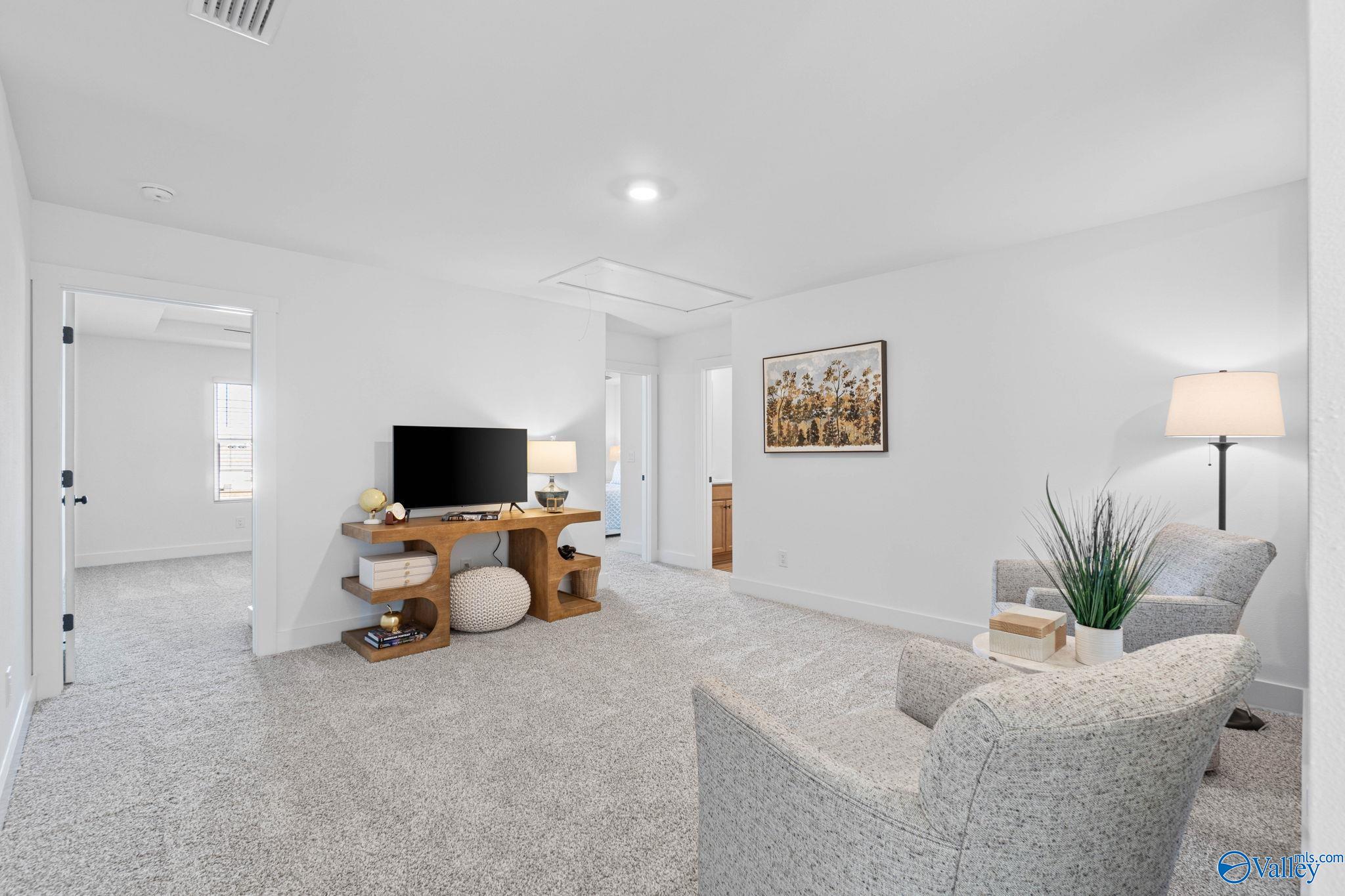 13695 Continental Road