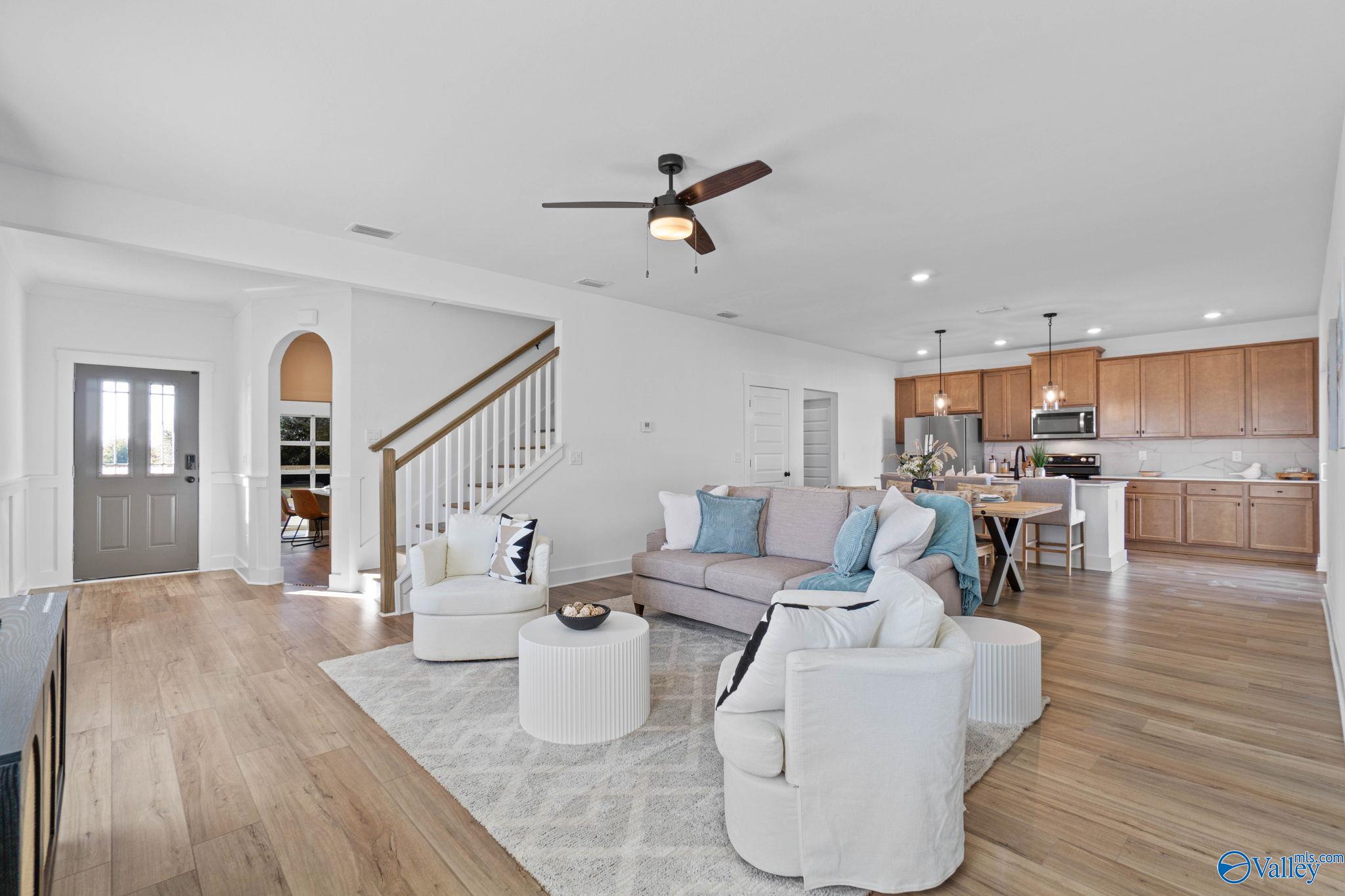 13695 Continental Road