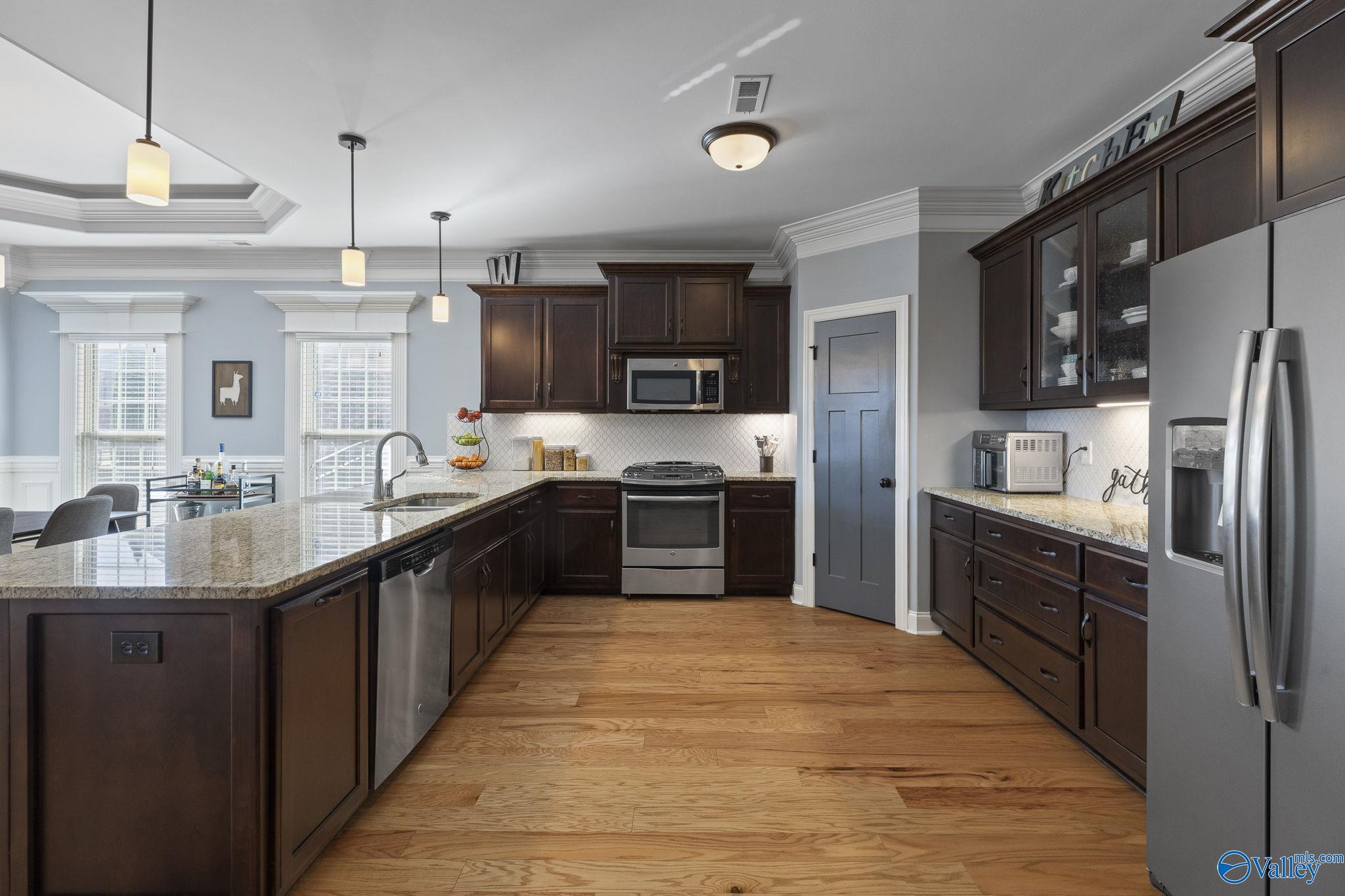 6426 Dunnavant Place NW