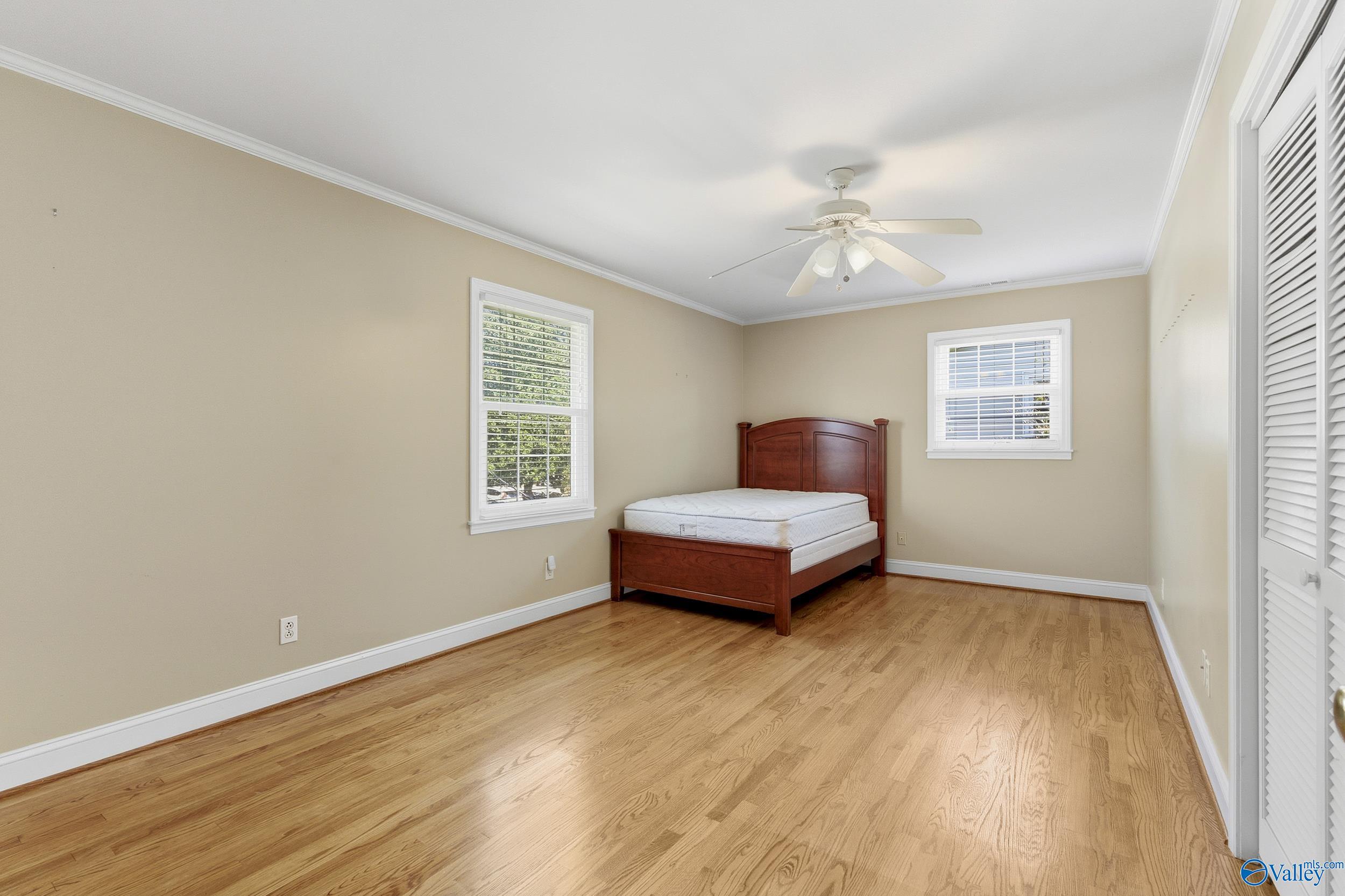 1008 San Ramon Avenue SE