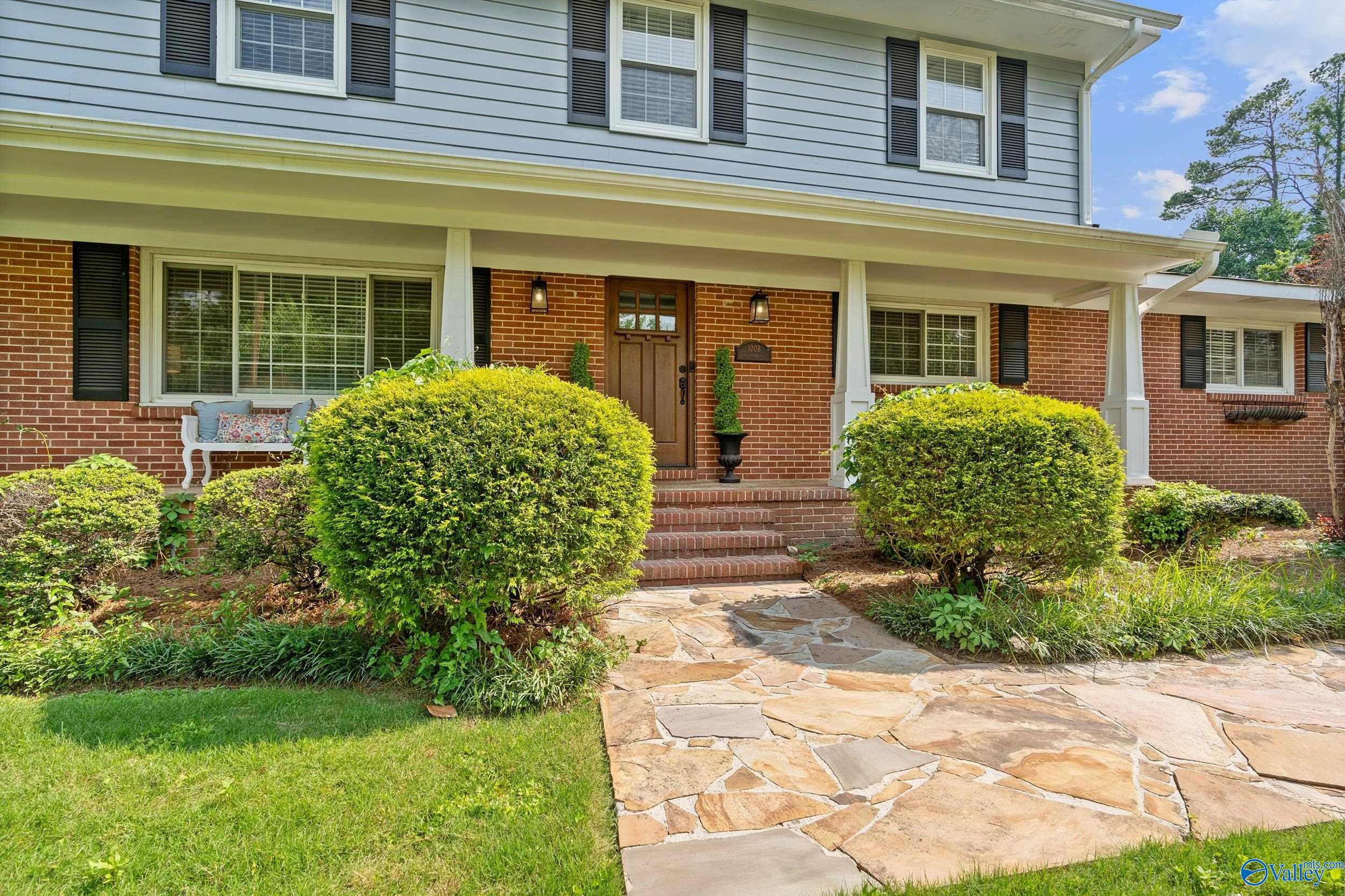 1008 San Ramon Avenue SE