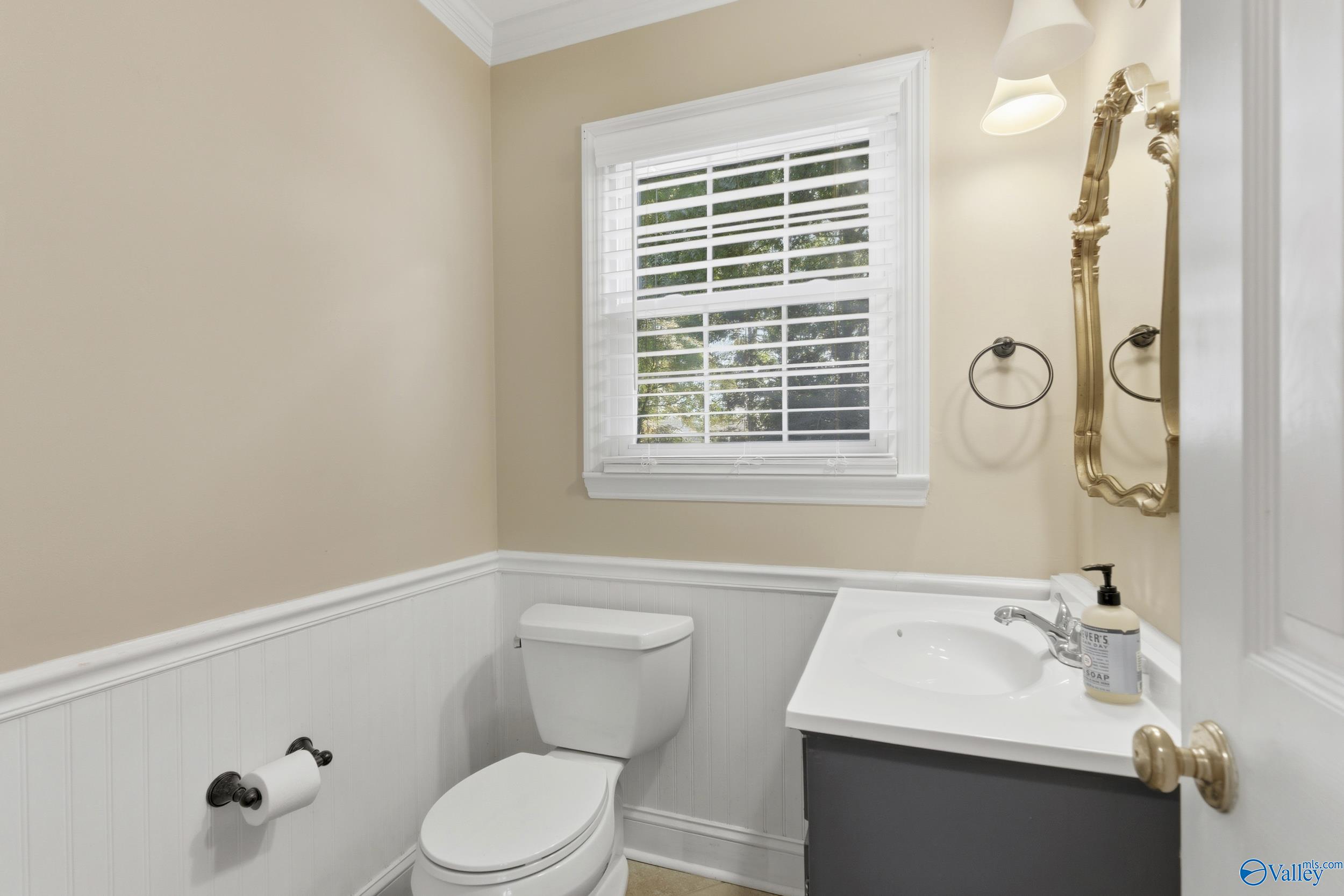 1008 San Ramon Avenue SE