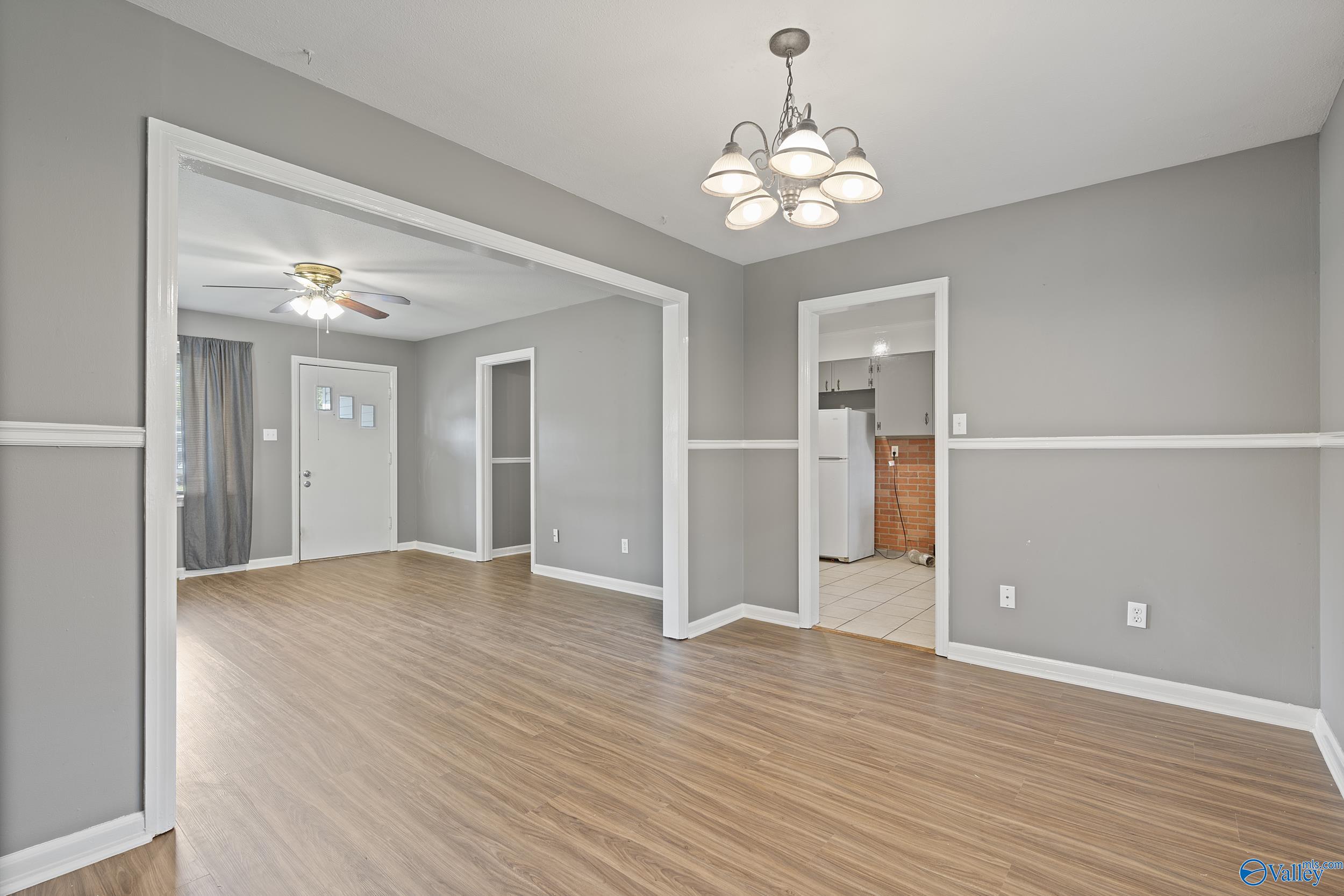 2602 Waltham Drive NE