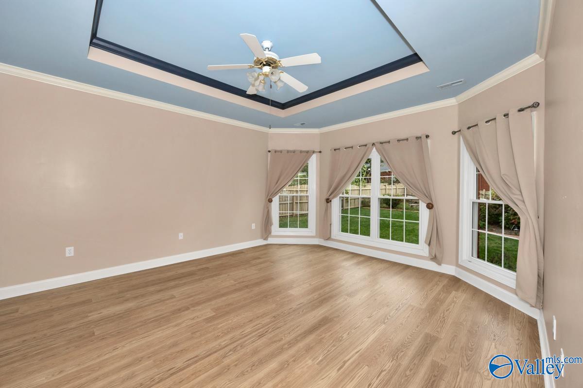 206 Mainsail Way