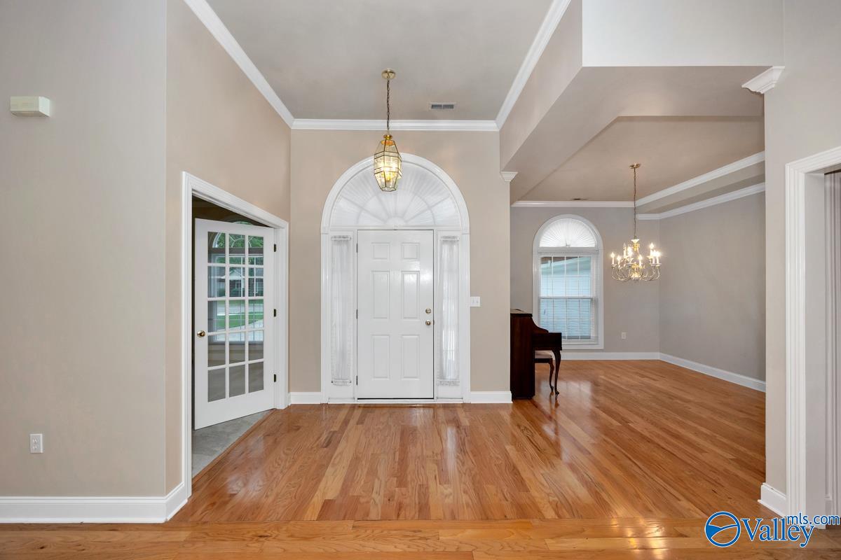 206 Mainsail Way