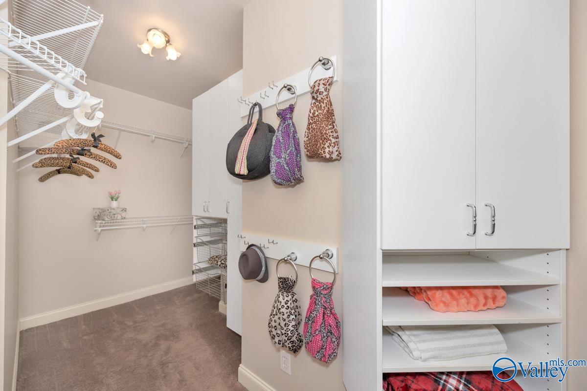206 Mainsail Way