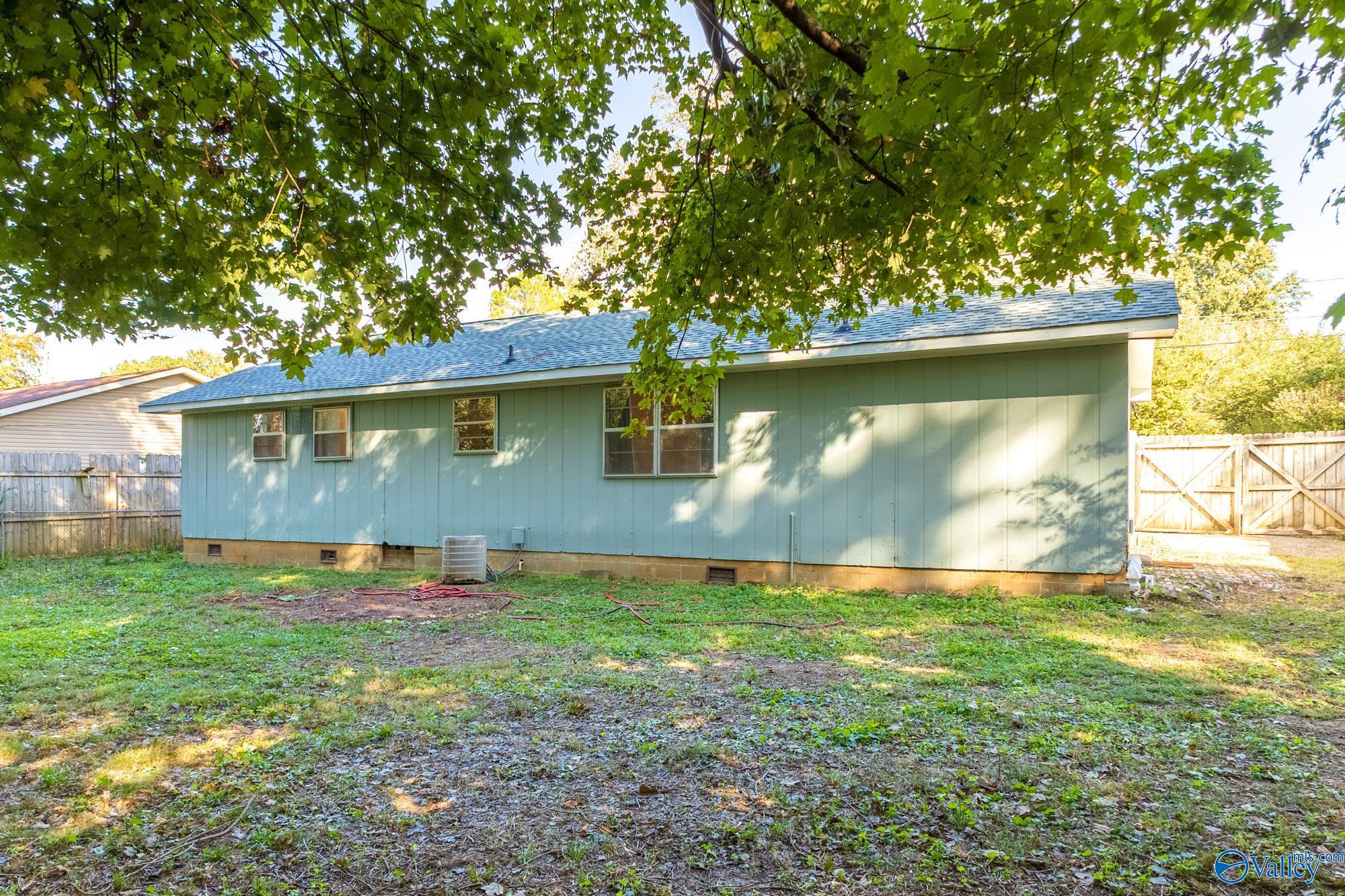 2205 Cecille Drive SW