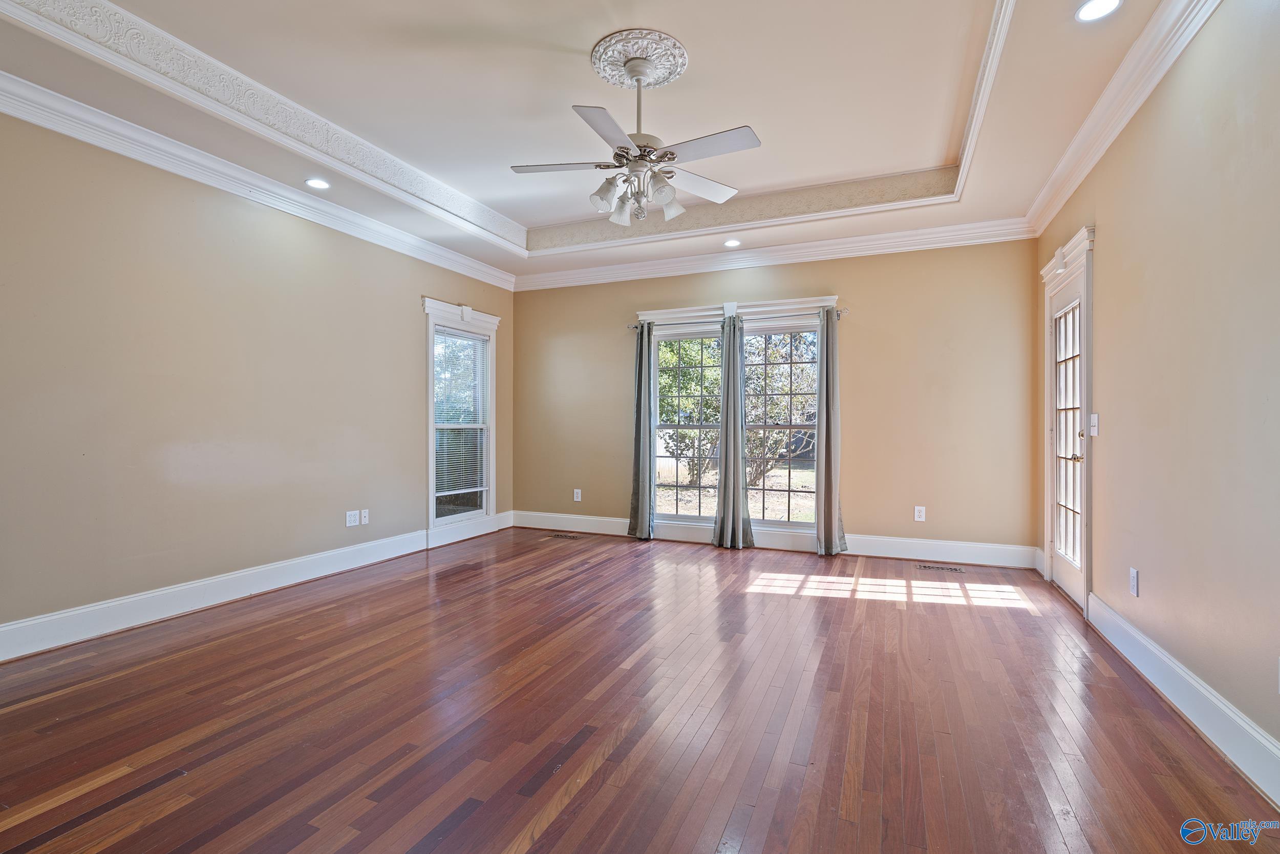 232 Dove Hollow Drive