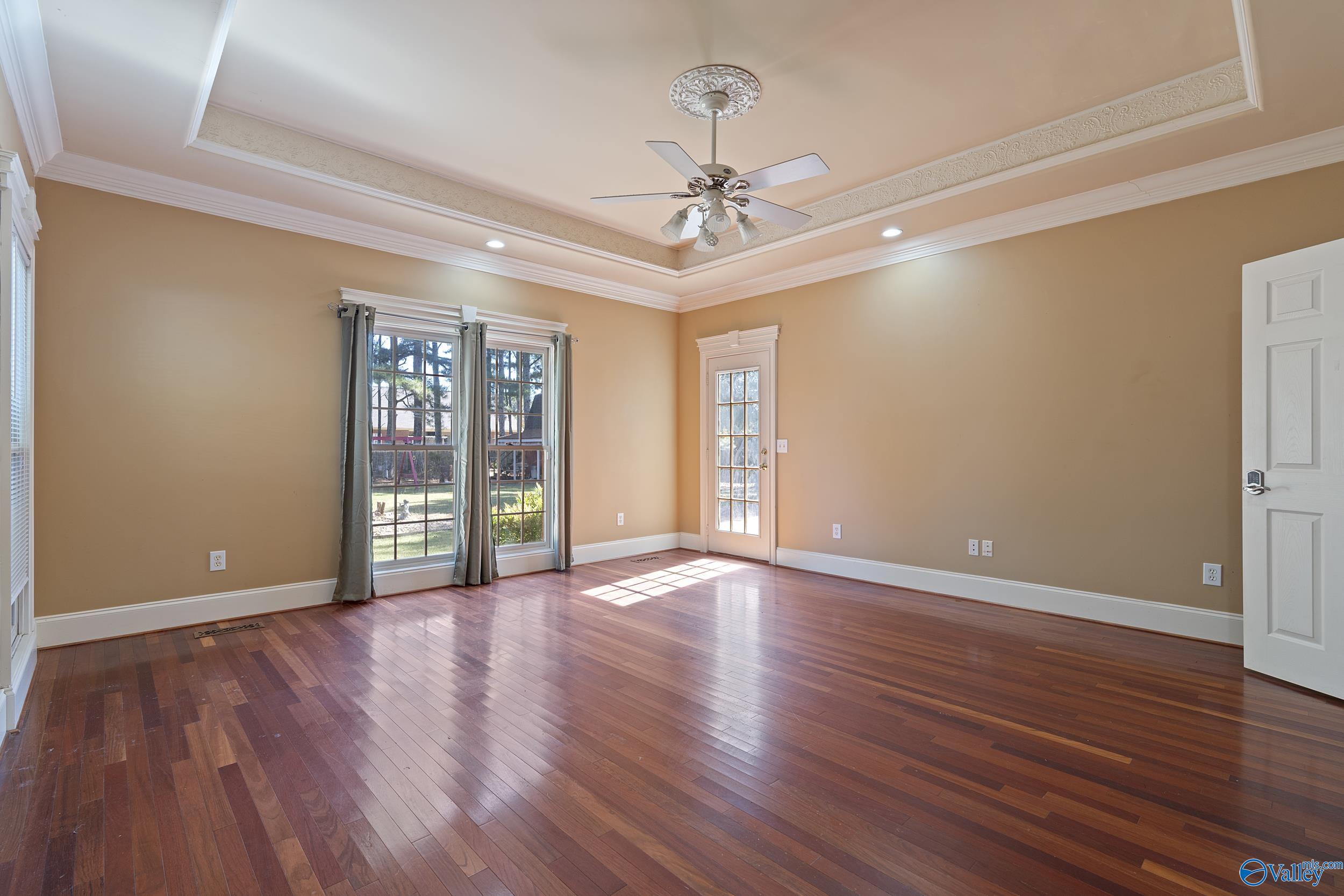232 Dove Hollow Drive