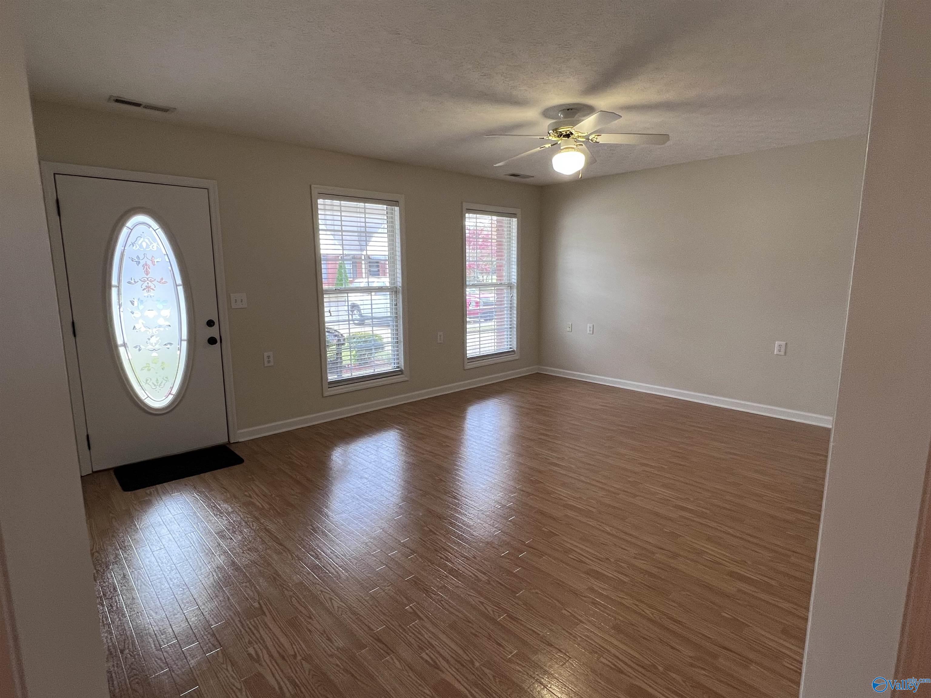 162 Sycamore Place