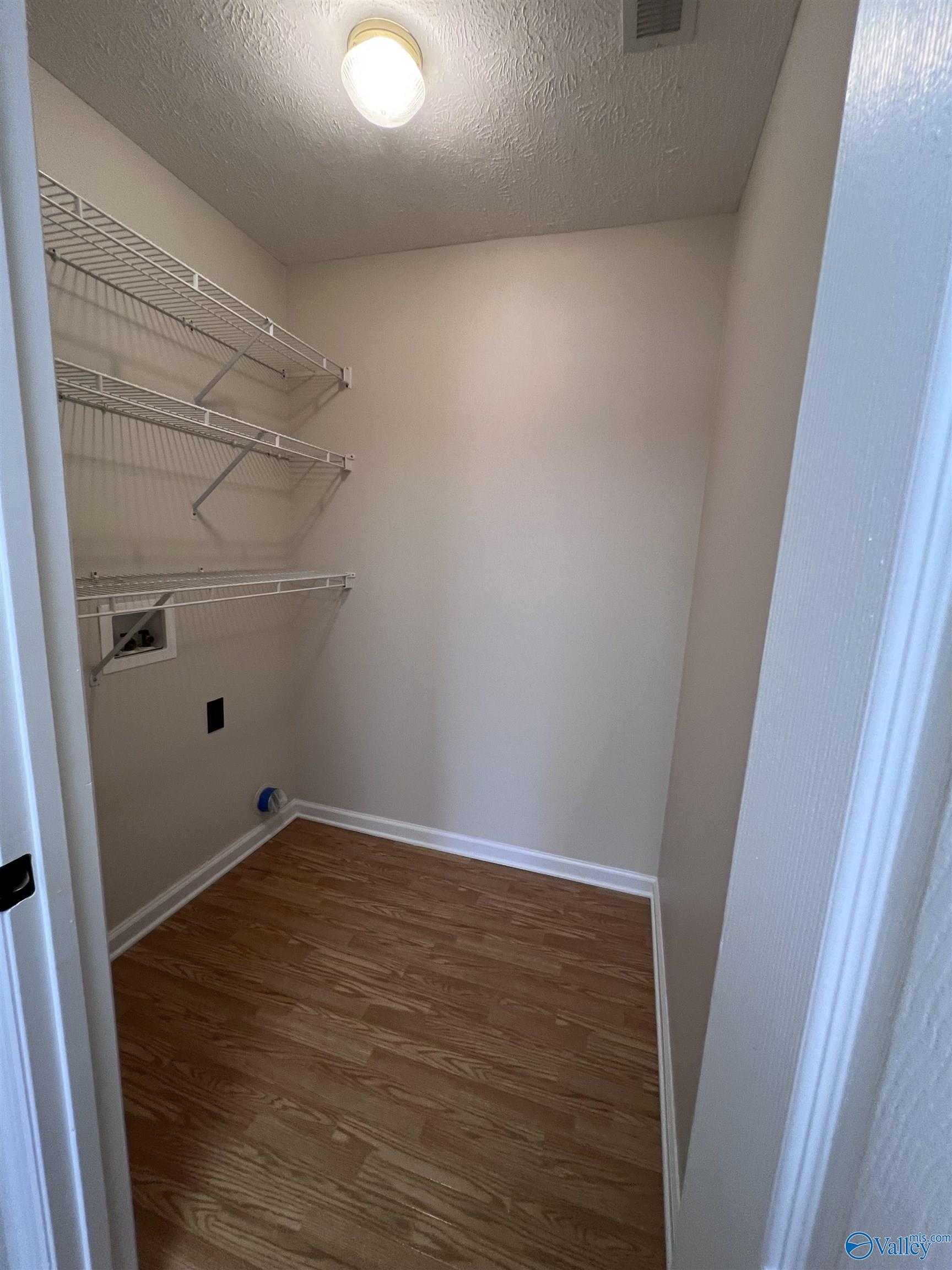 162 Sycamore Place