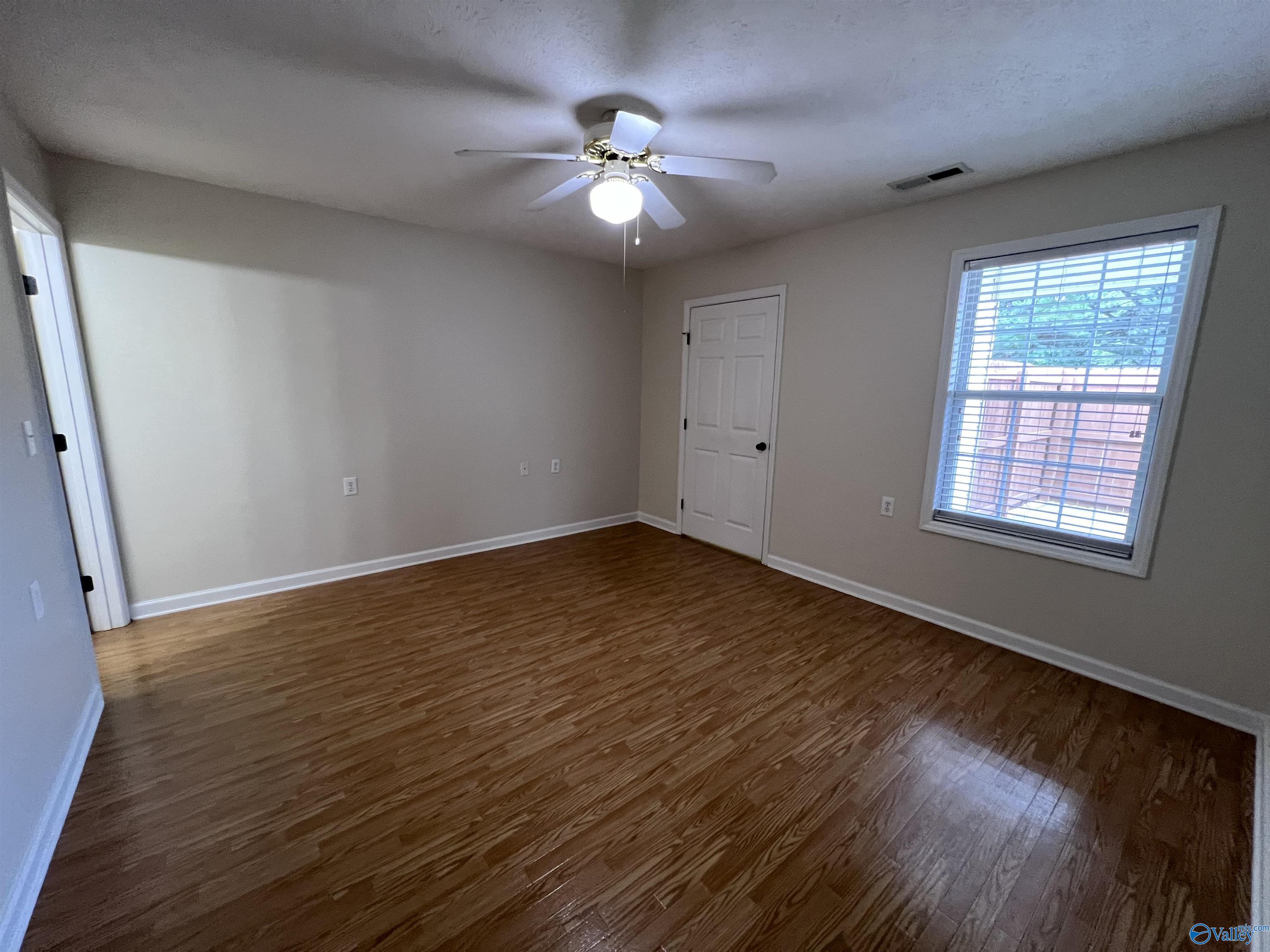 162 Sycamore Place