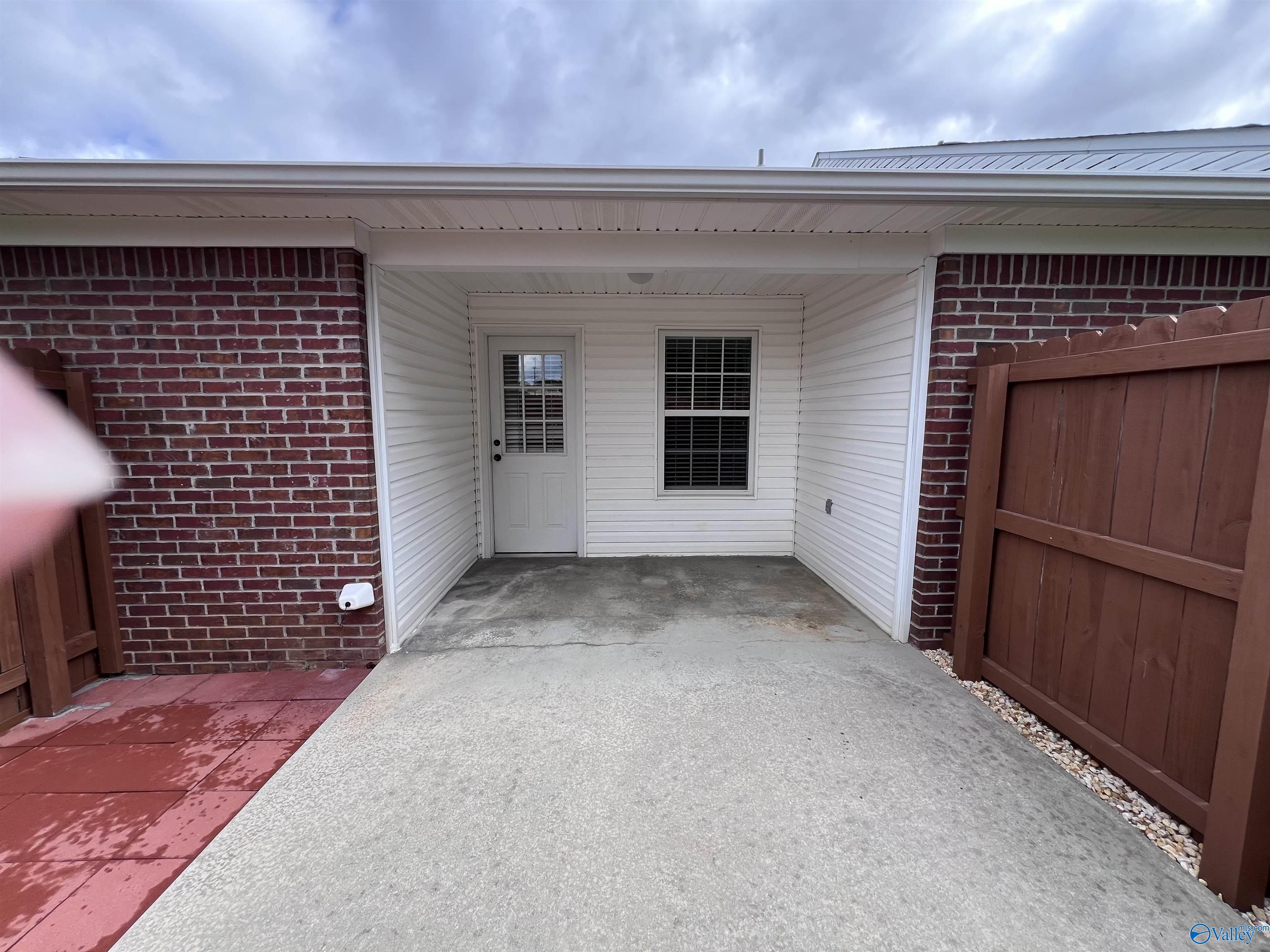 162 Sycamore Place