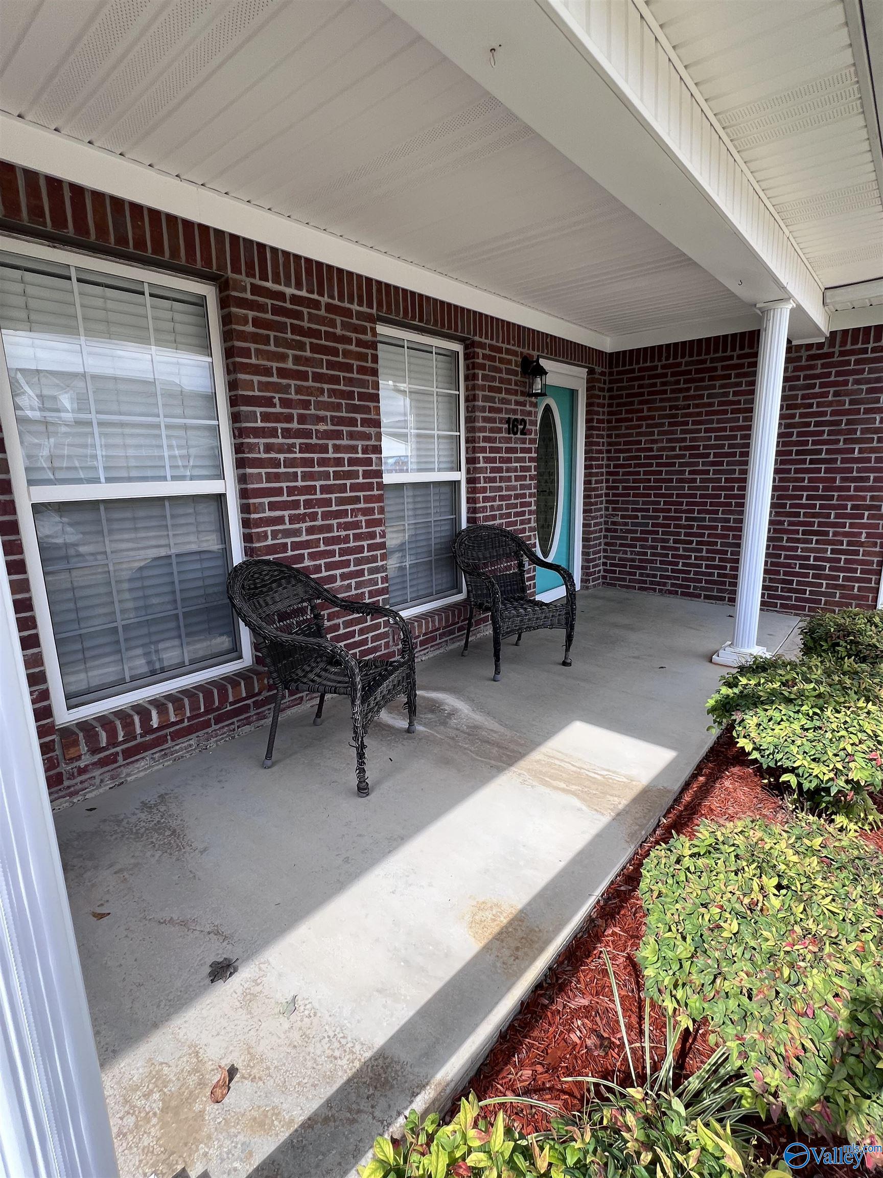 162 Sycamore Place