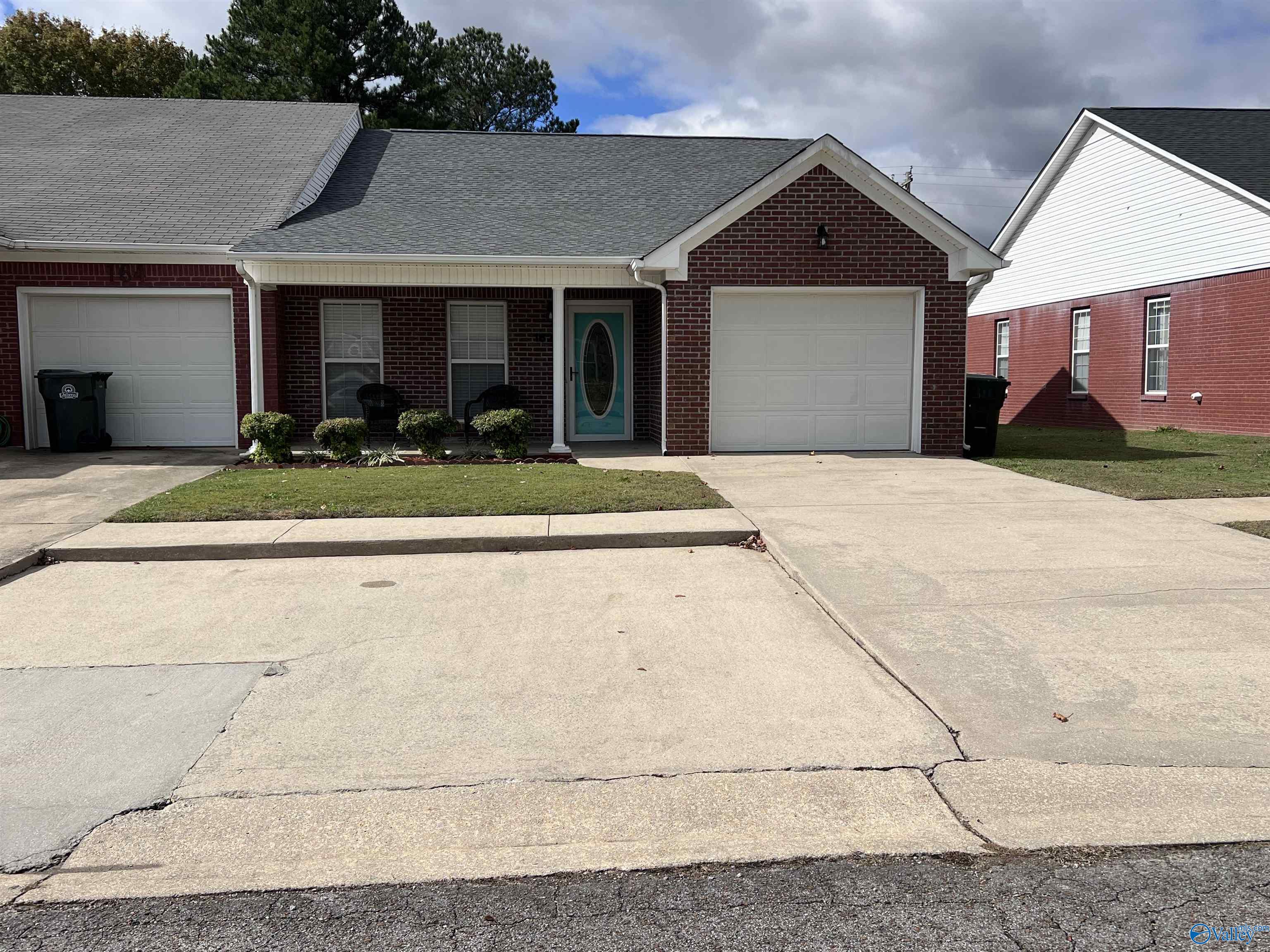 162 Sycamore Place