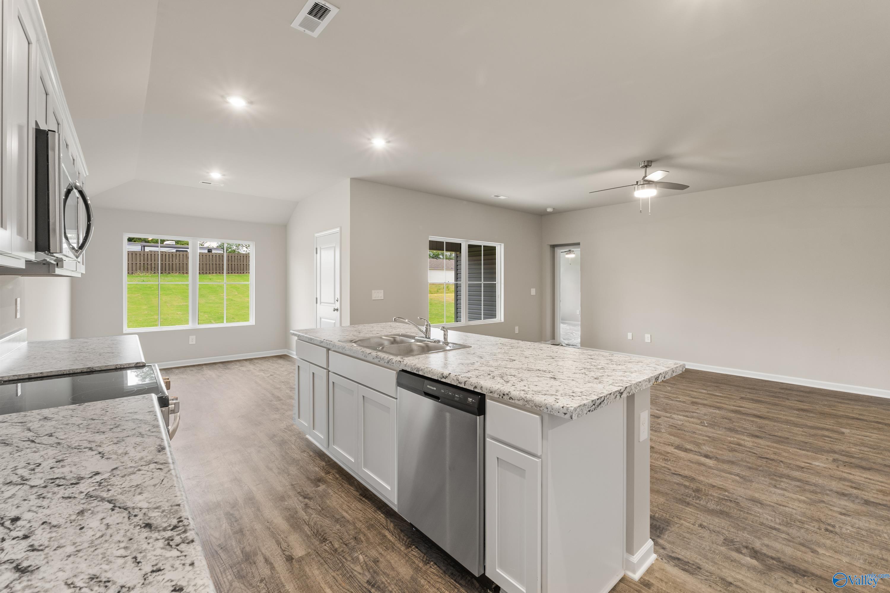 202 Six Pence Court