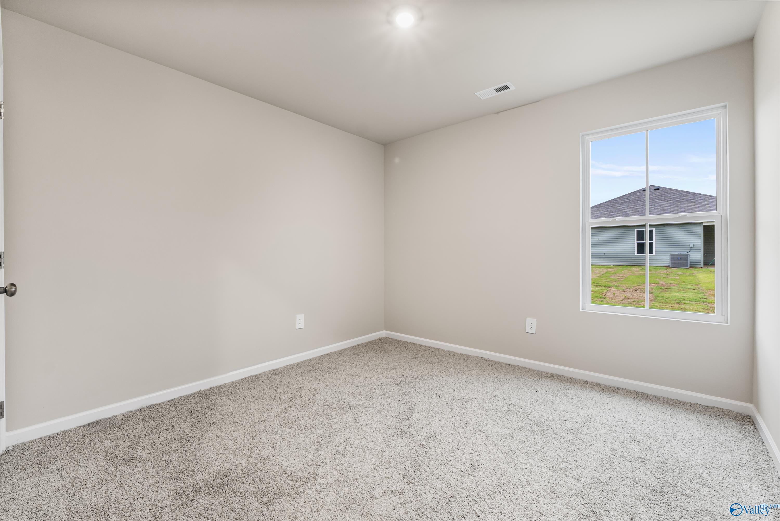 202 Six Pence Court