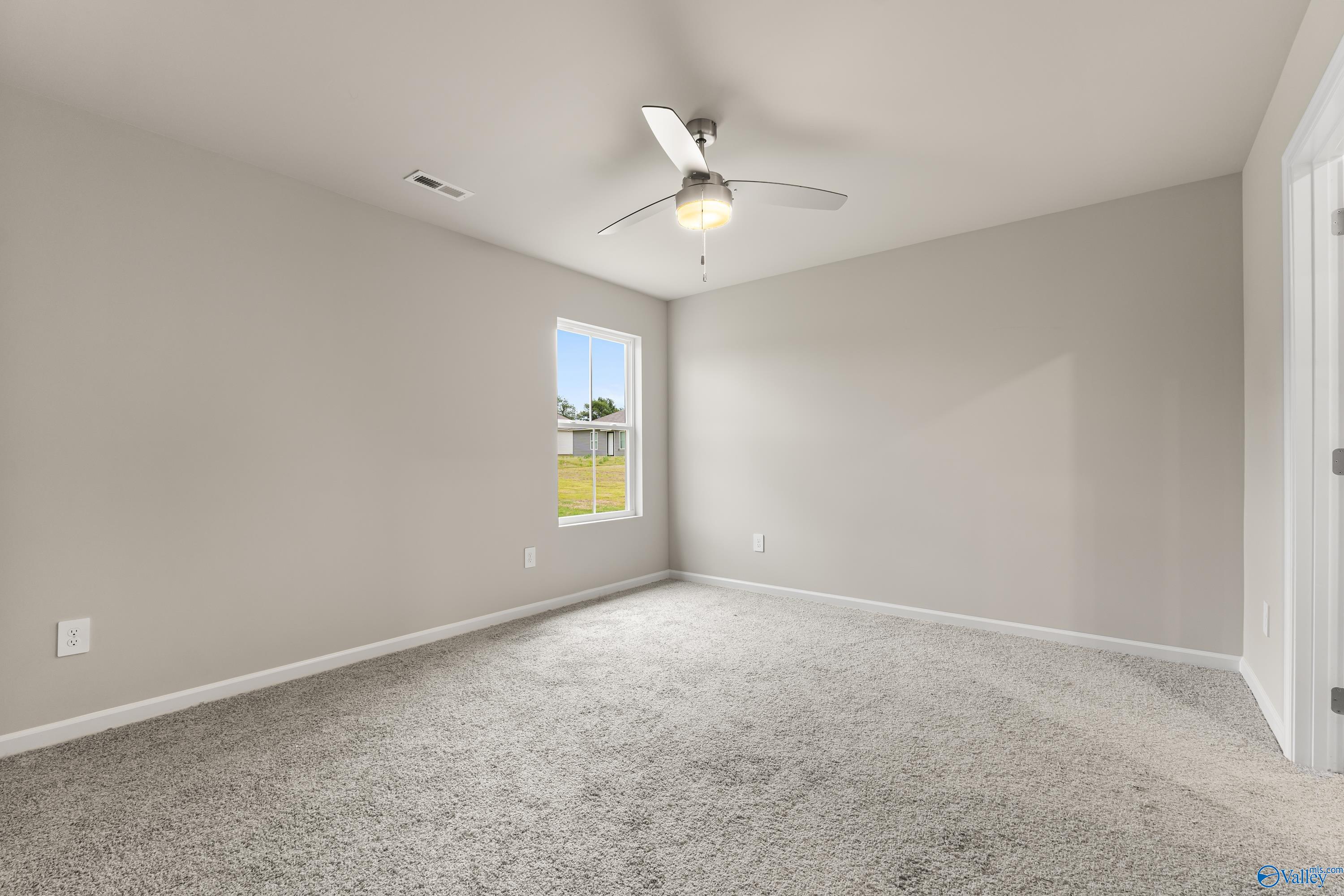 202 Six Pence Court
