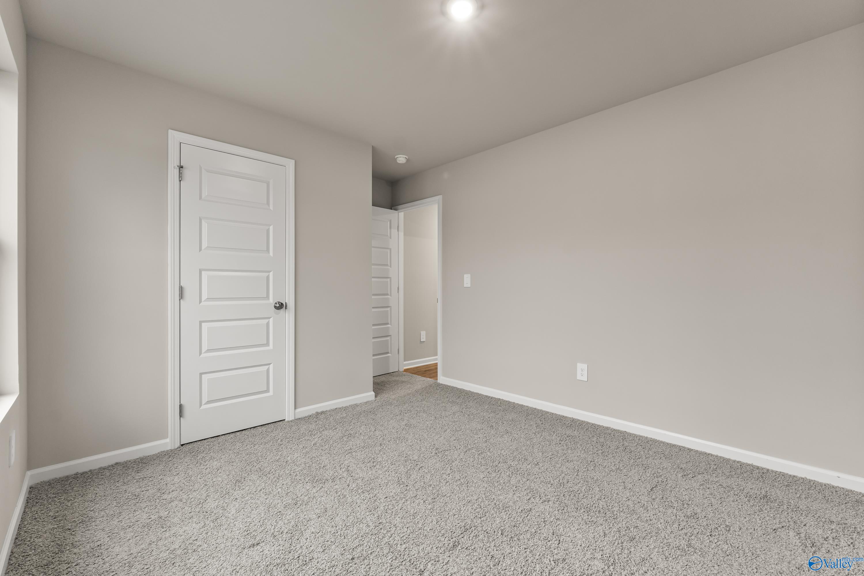 202 Six Pence Court