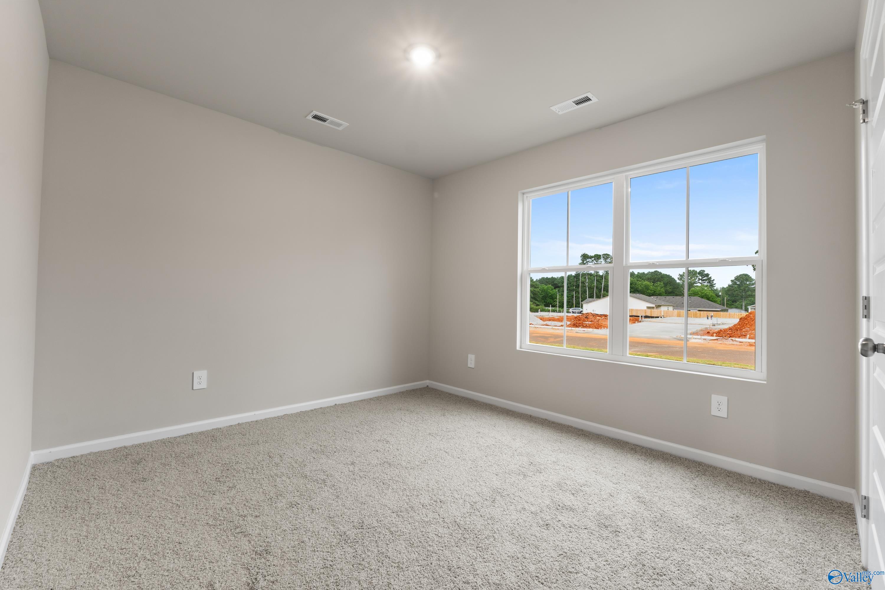 202 Six Pence Court
