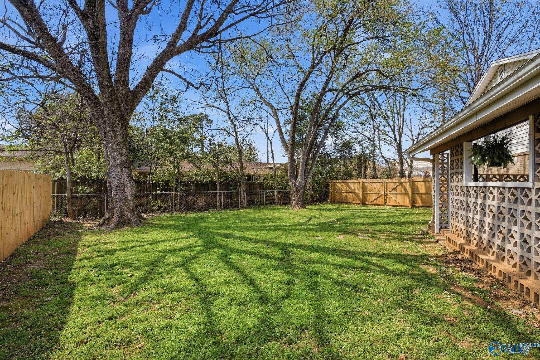 10000 Hogan Drive SE