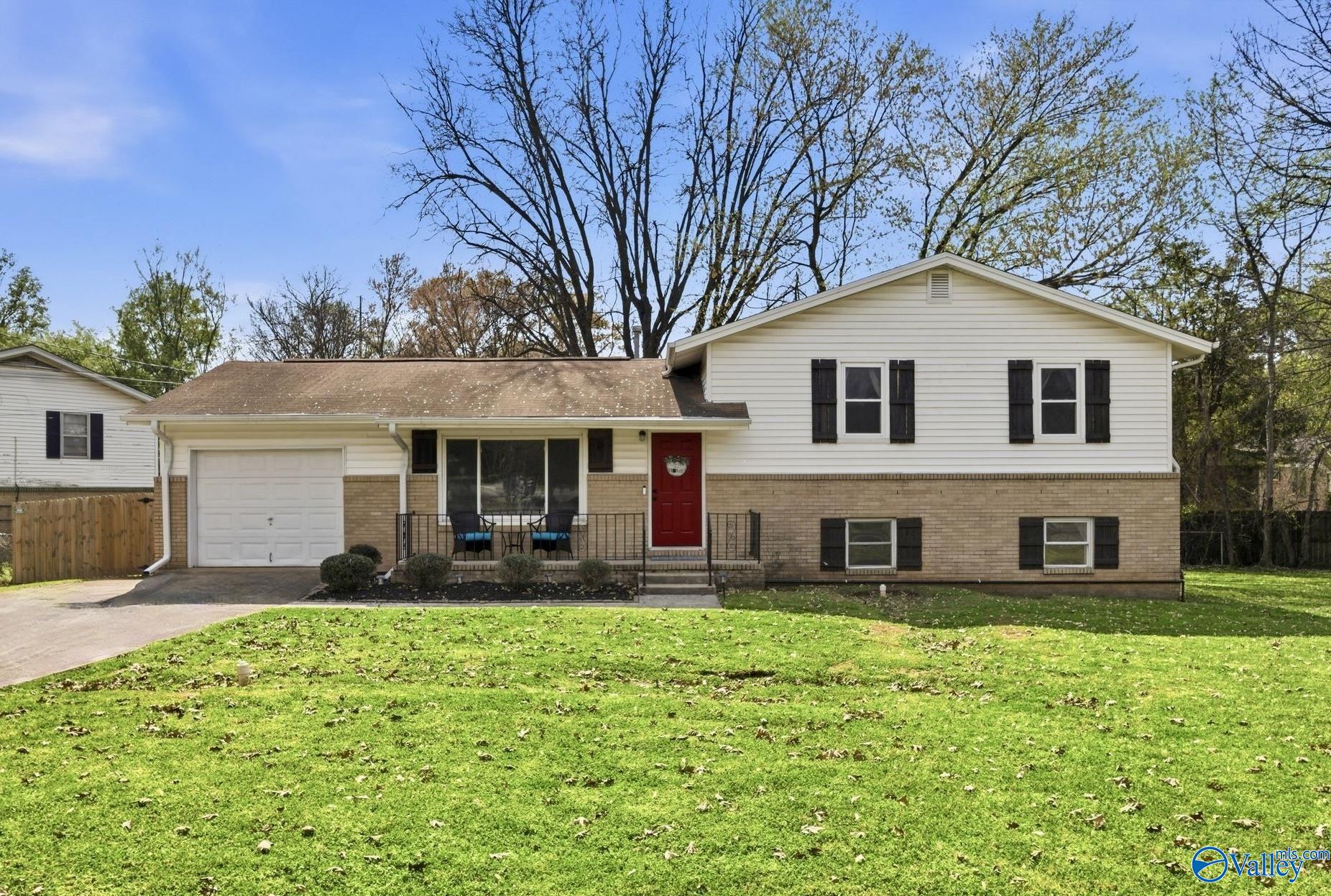 10000 Hogan Drive SE