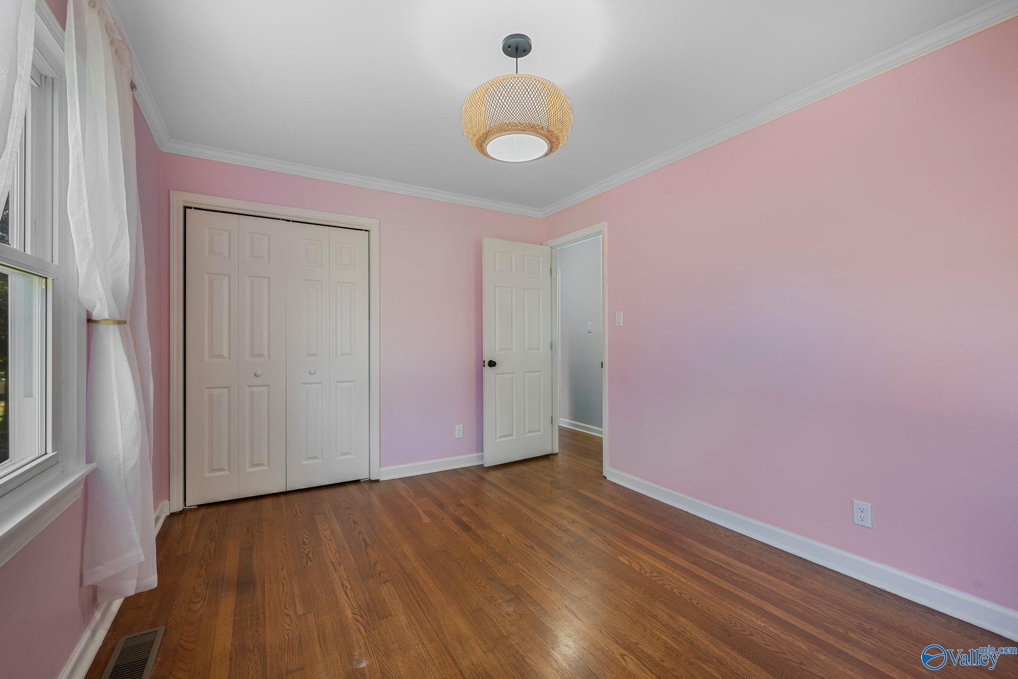 10000 Hogan Drive SE