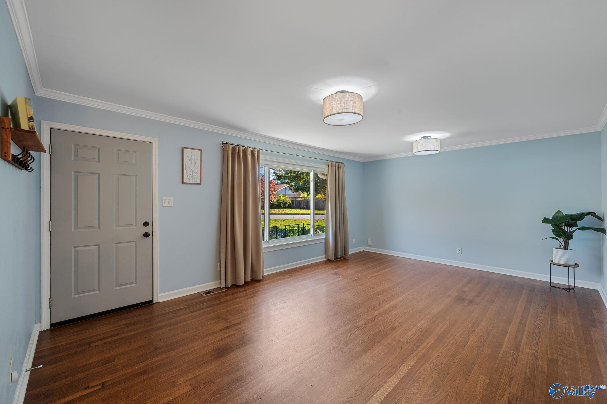 10000 Hogan Drive SE