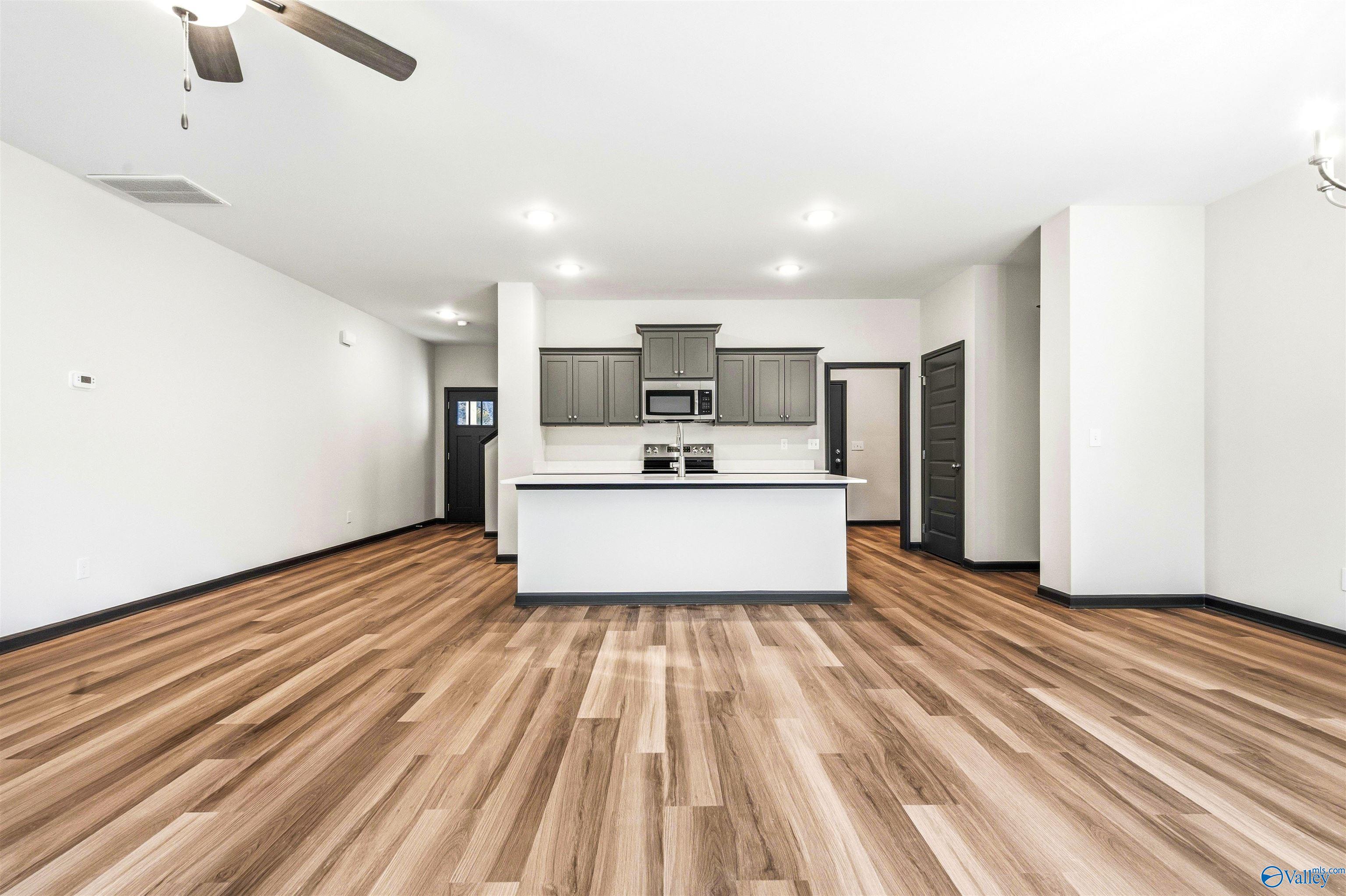 124B Dexter Circle