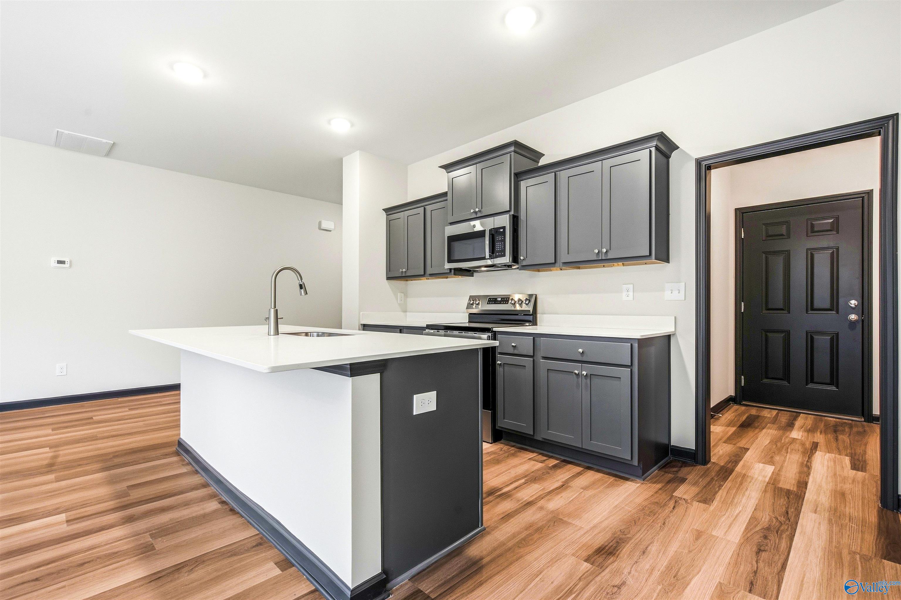 124B Dexter Circle