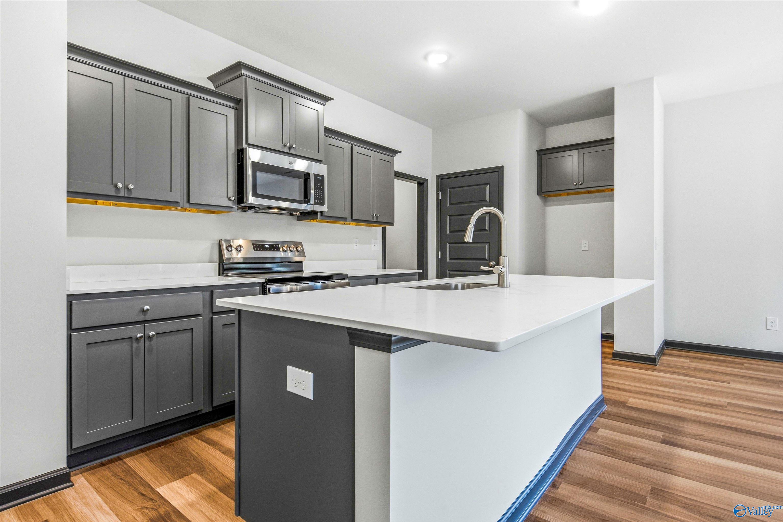 124B Dexter Circle