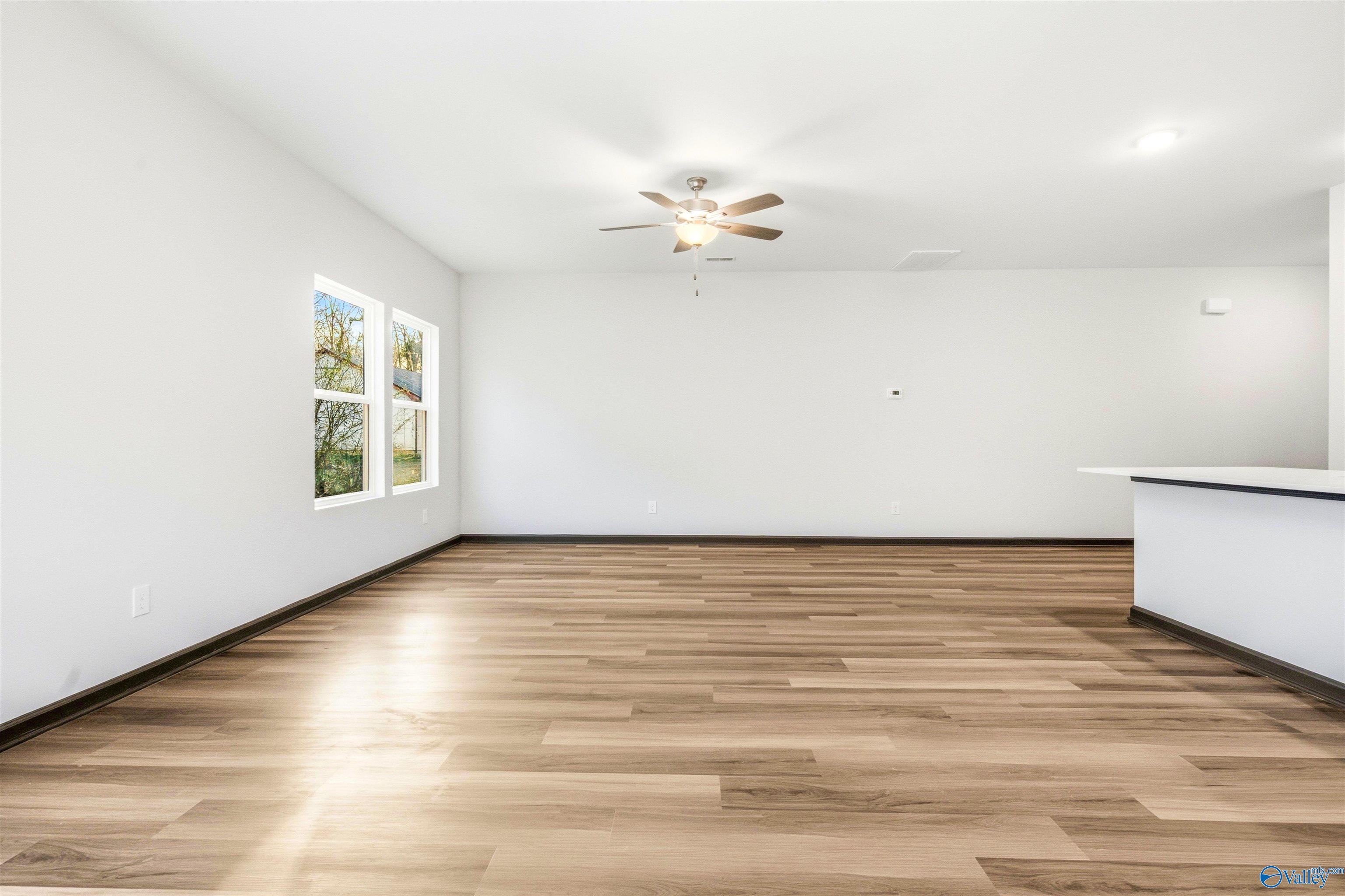 124B Dexter Circle