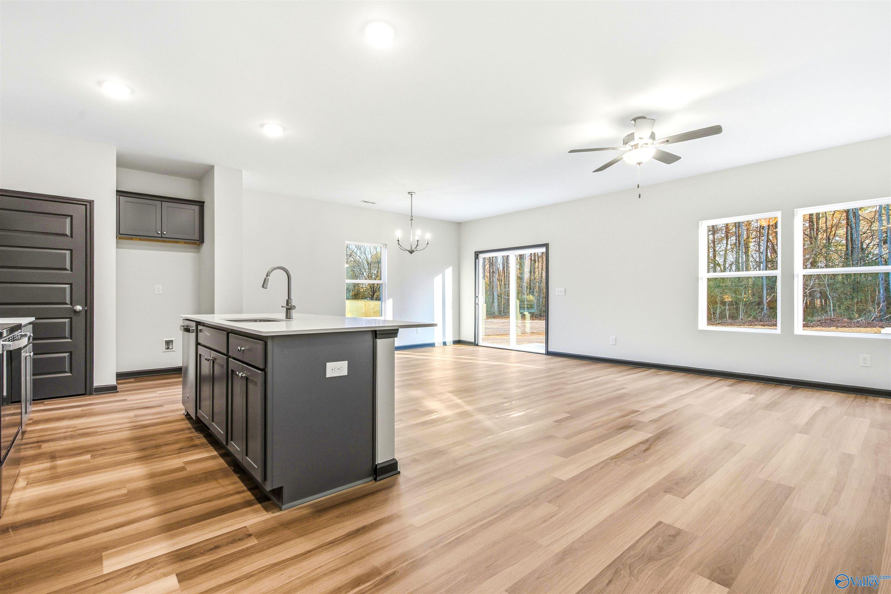 124B Dexter Circle
