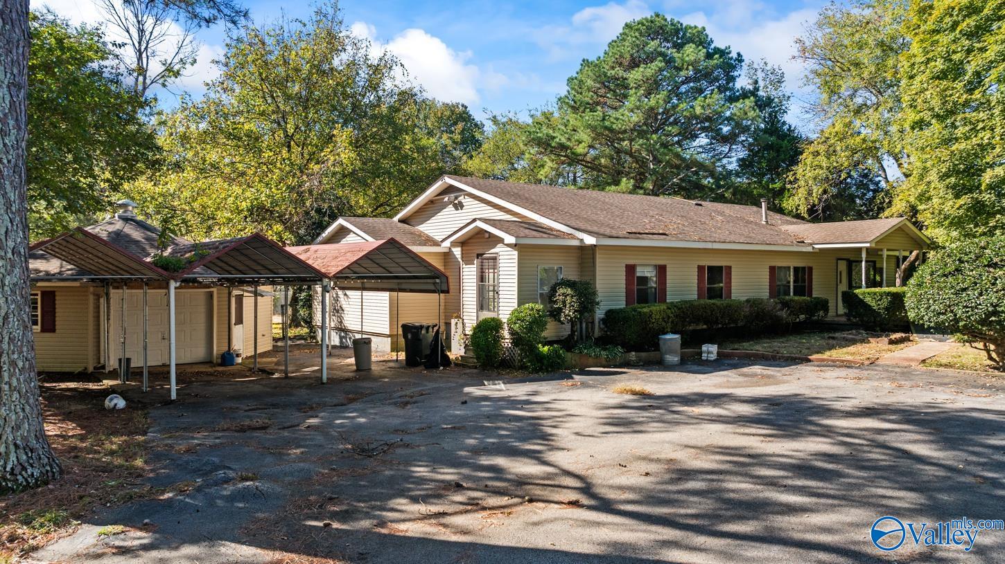 720 Capshaw Road NW